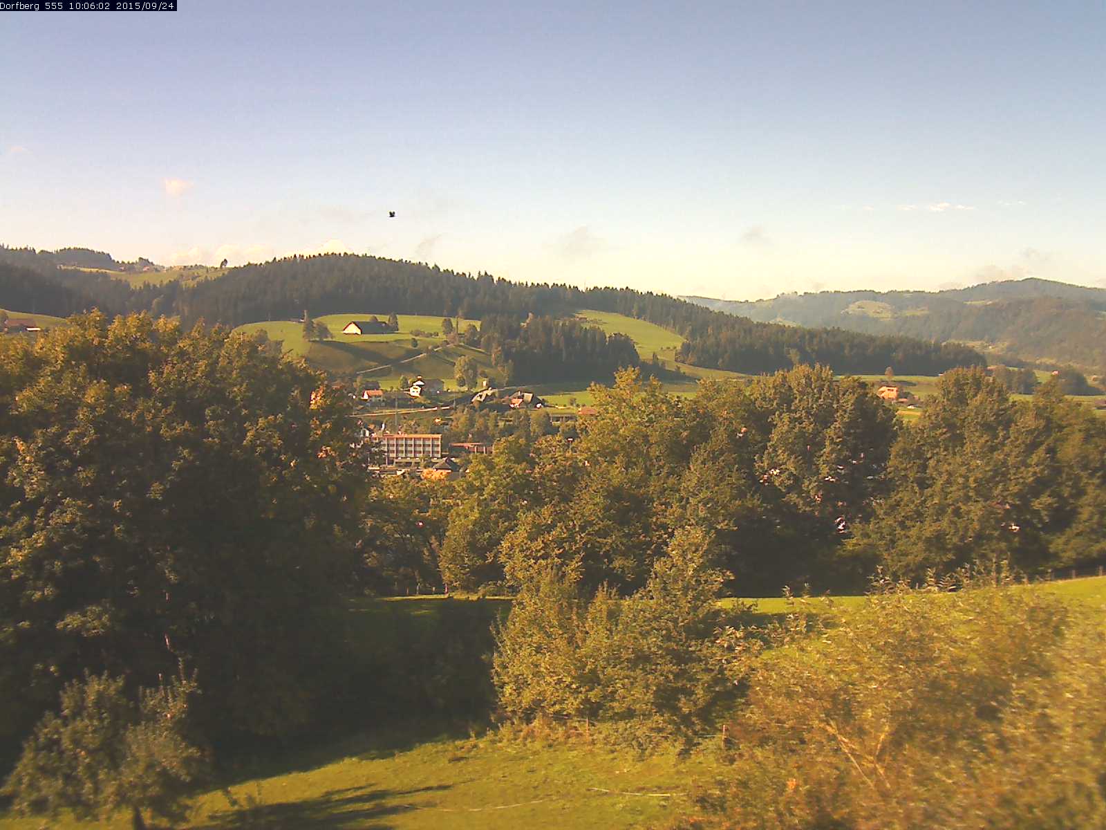 Webcam-Bild: Aussicht vom Dorfberg in Langnau 20150924-100601