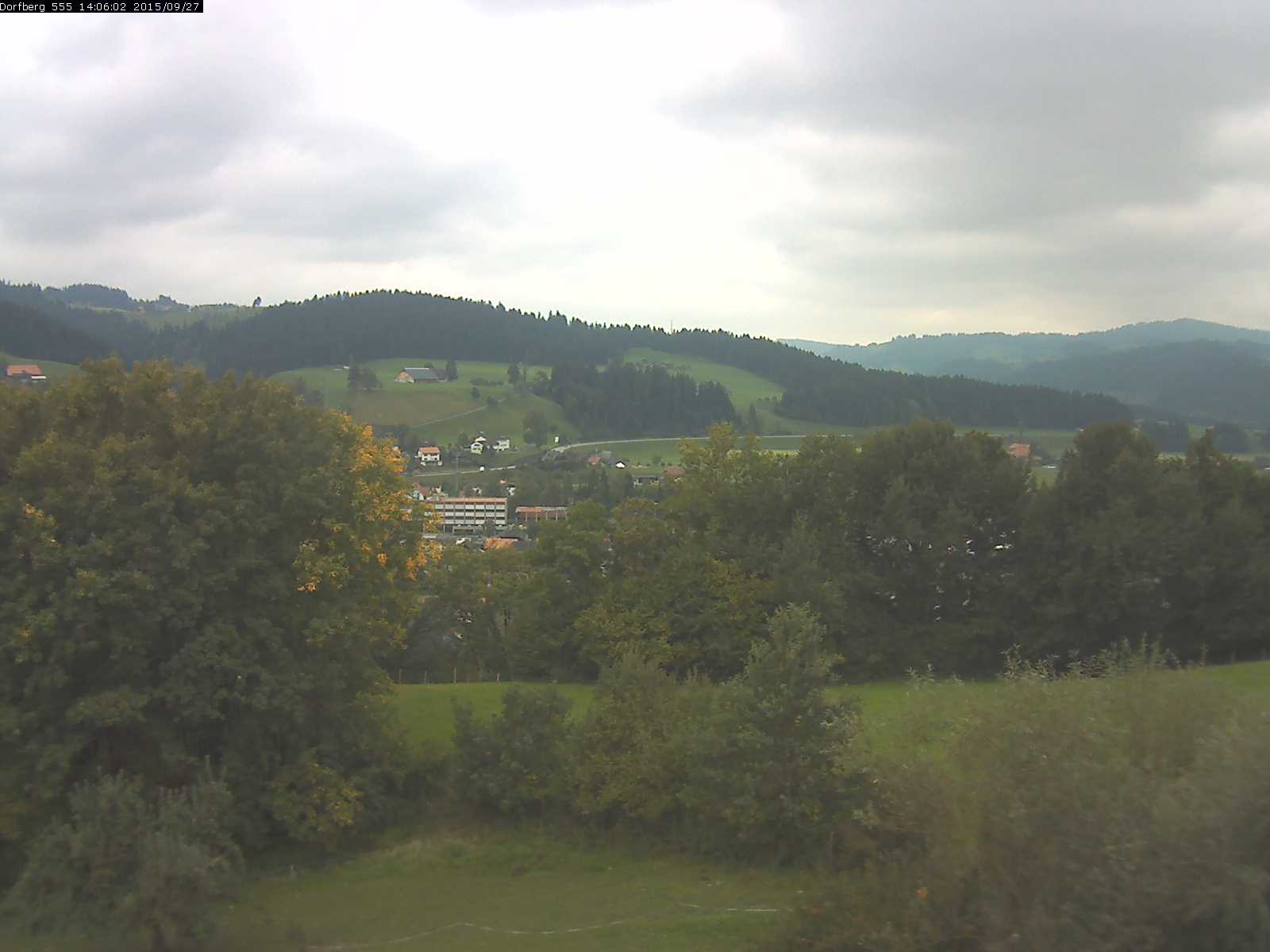 Webcam-Bild: Aussicht vom Dorfberg in Langnau 20150927-140601