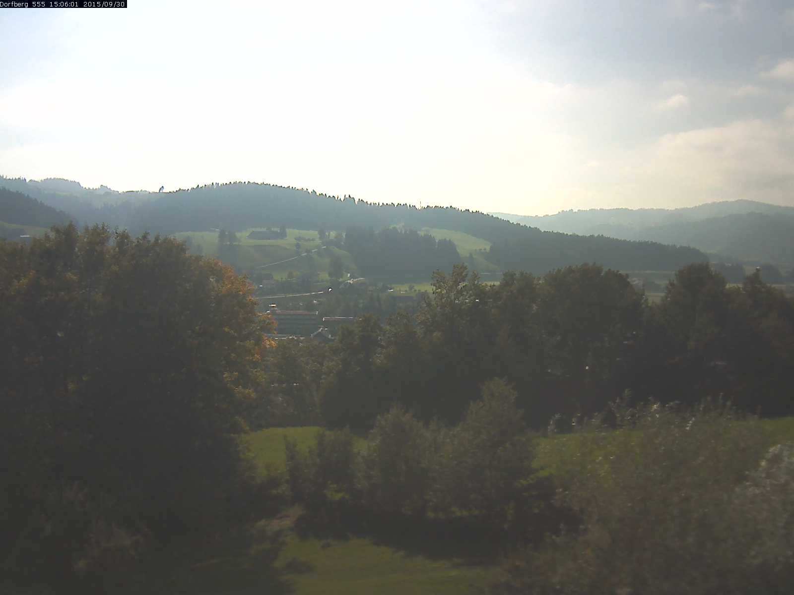 Webcam-Bild: Aussicht vom Dorfberg in Langnau 20150930-150601