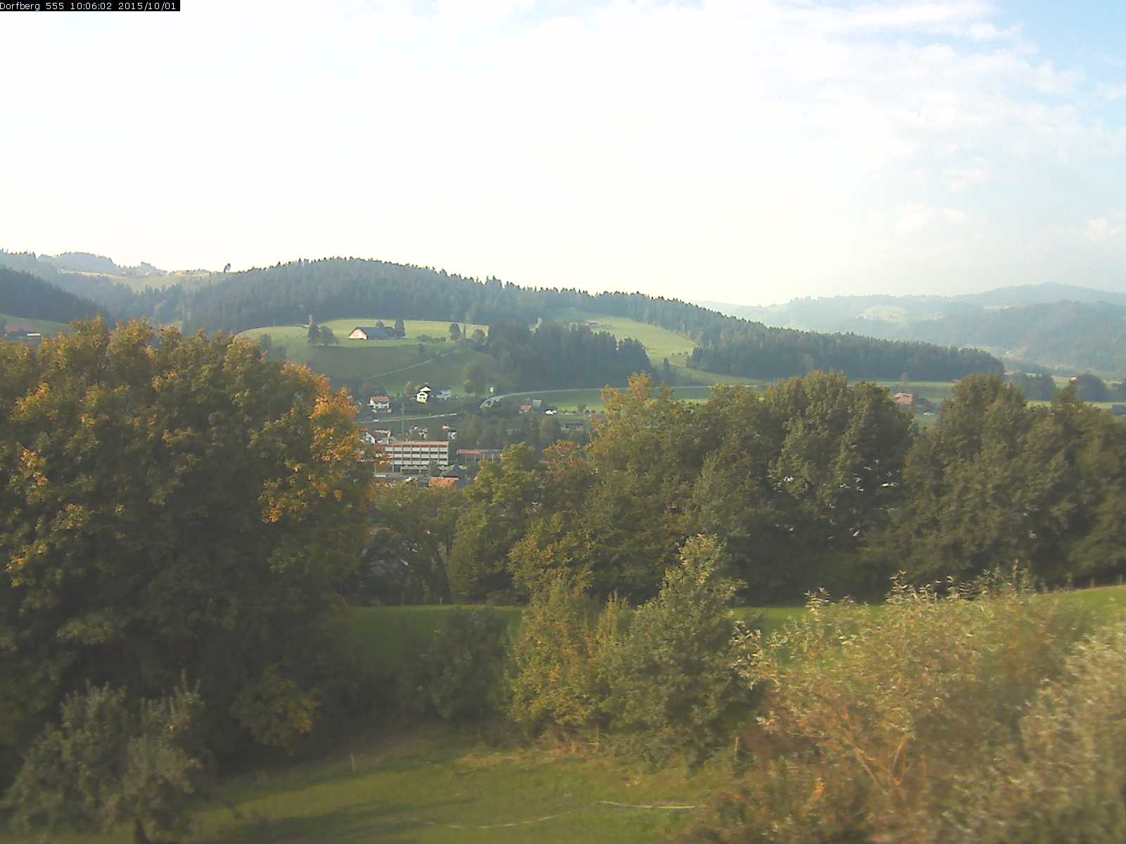 Webcam-Bild: Aussicht vom Dorfberg in Langnau 20151001-100601