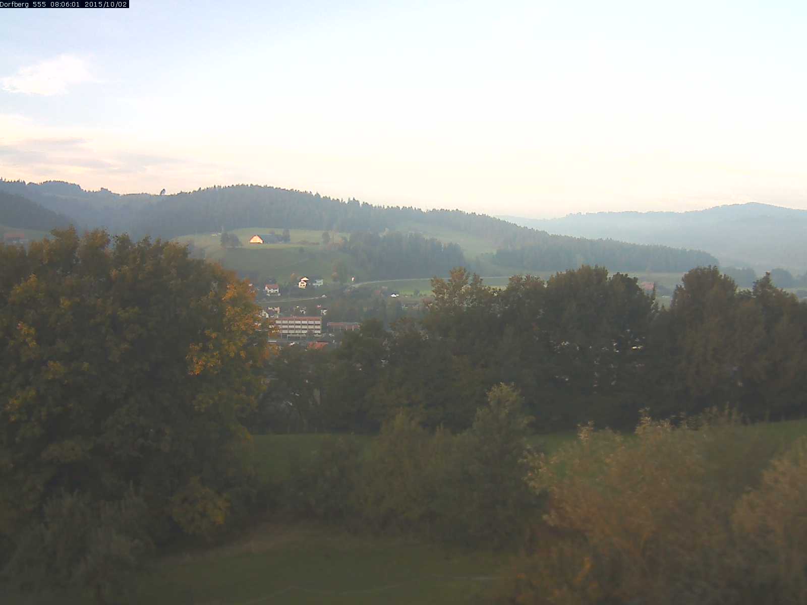 Webcam-Bild: Aussicht vom Dorfberg in Langnau 20151002-080601