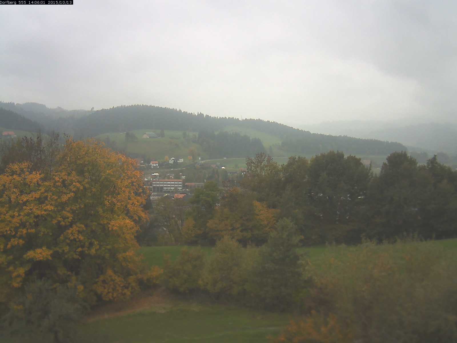 Webcam-Bild: Aussicht vom Dorfberg in Langnau 20151013-140601