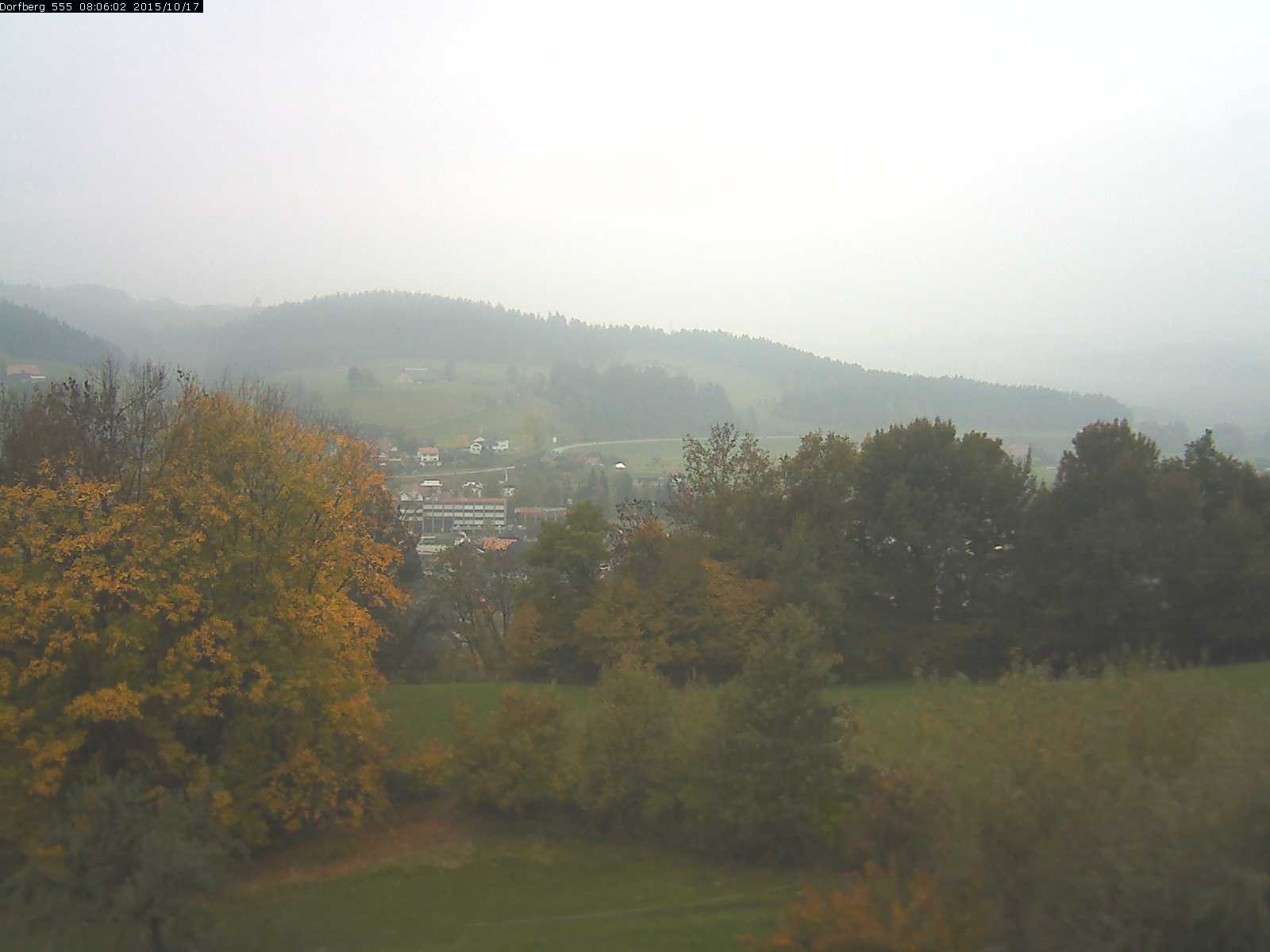 Webcam-Bild: Aussicht vom Dorfberg in Langnau 20151017-080601