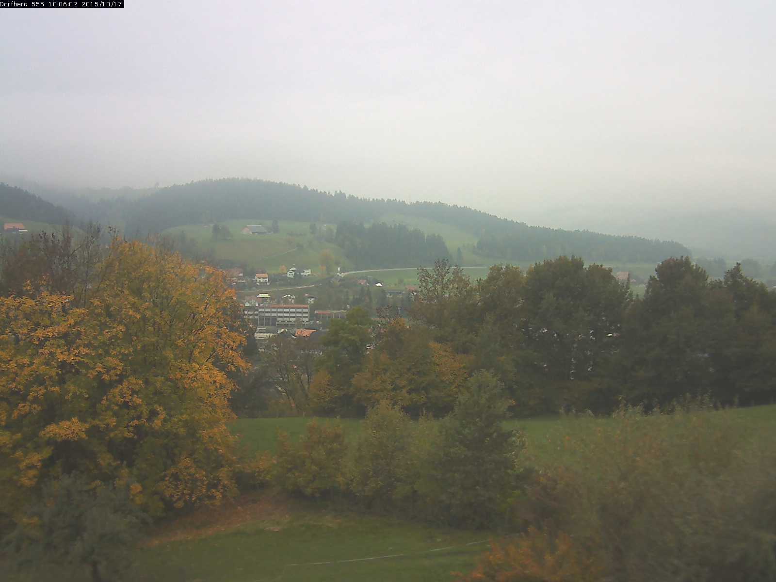 Webcam-Bild: Aussicht vom Dorfberg in Langnau 20151017-100601
