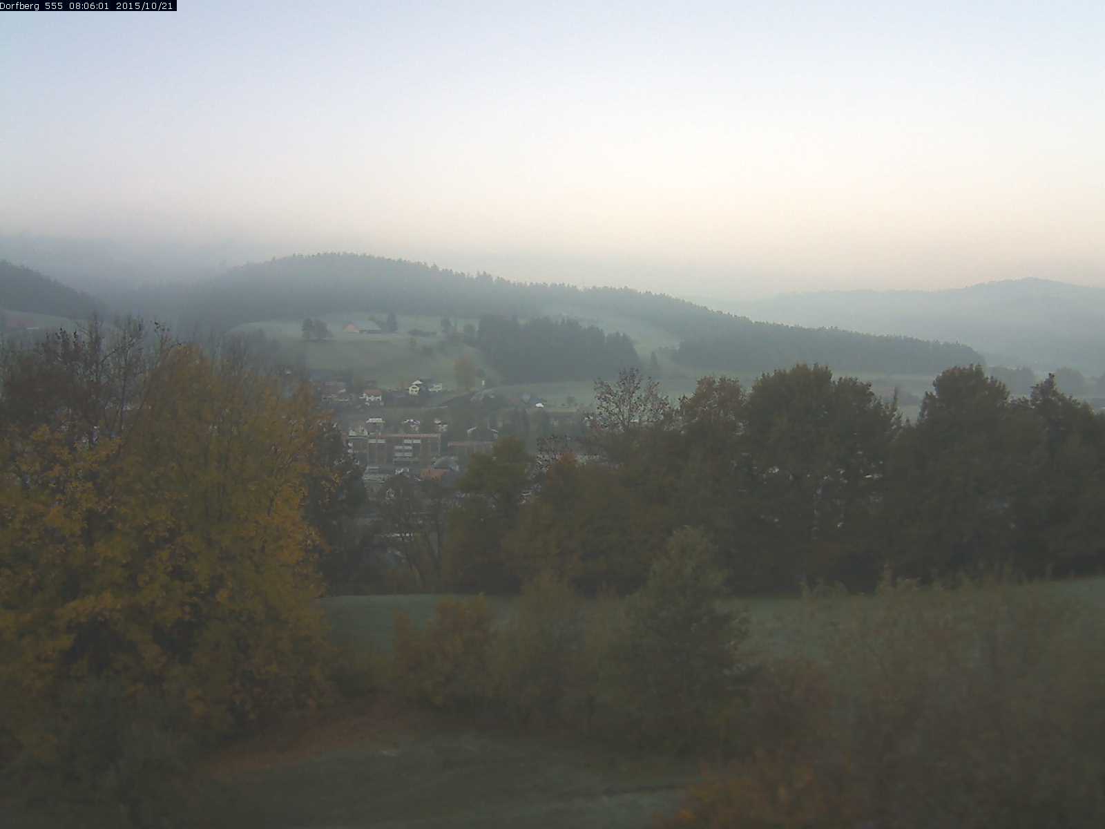 Webcam-Bild: Aussicht vom Dorfberg in Langnau 20151021-080601