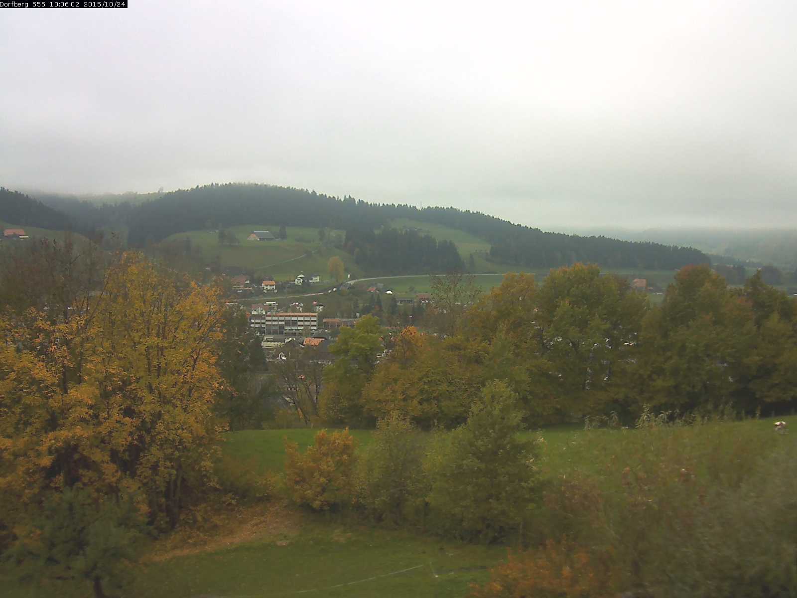 Webcam-Bild: Aussicht vom Dorfberg in Langnau 20151024-100601