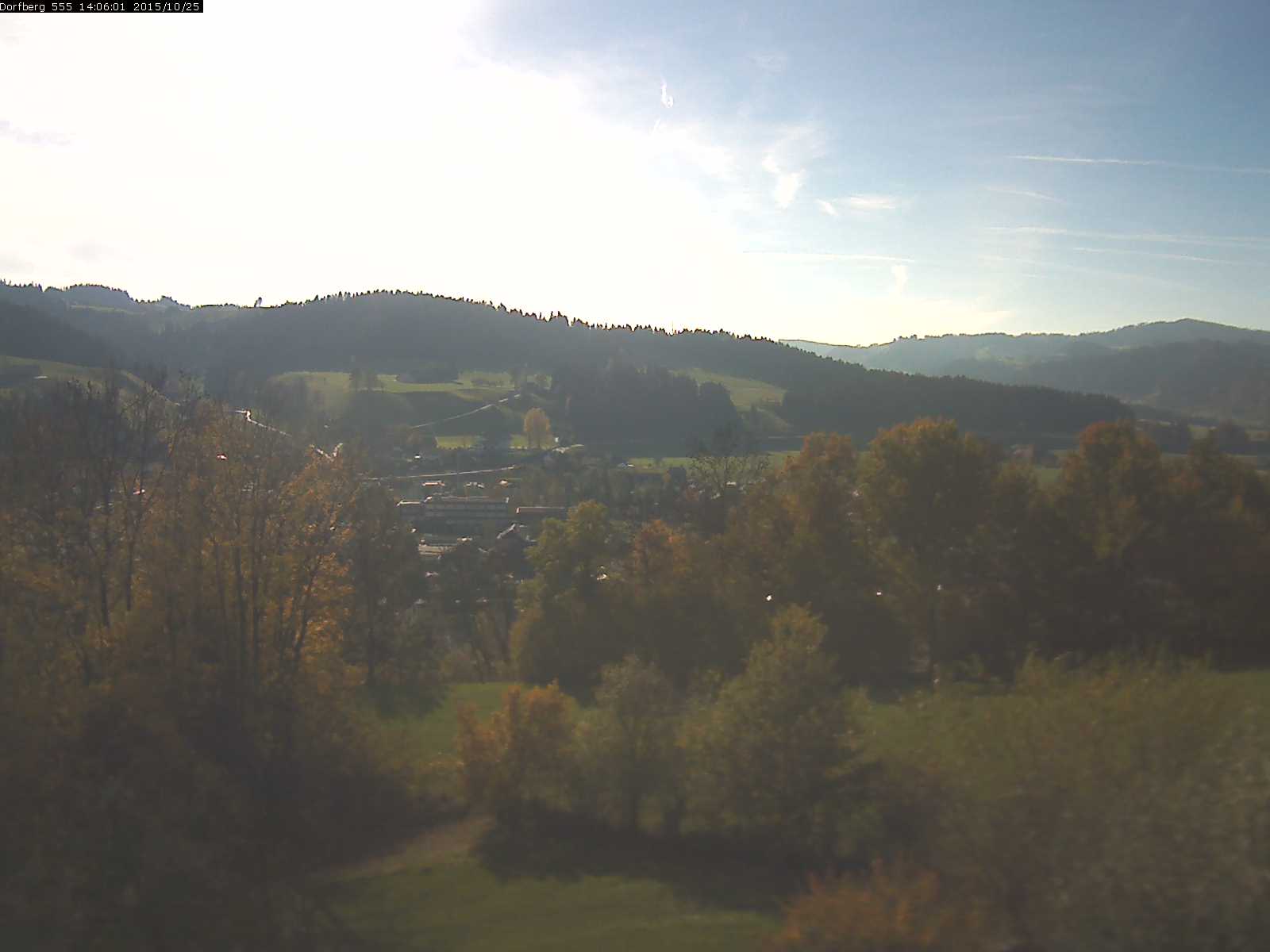 Webcam-Bild: Aussicht vom Dorfberg in Langnau 20151025-140601