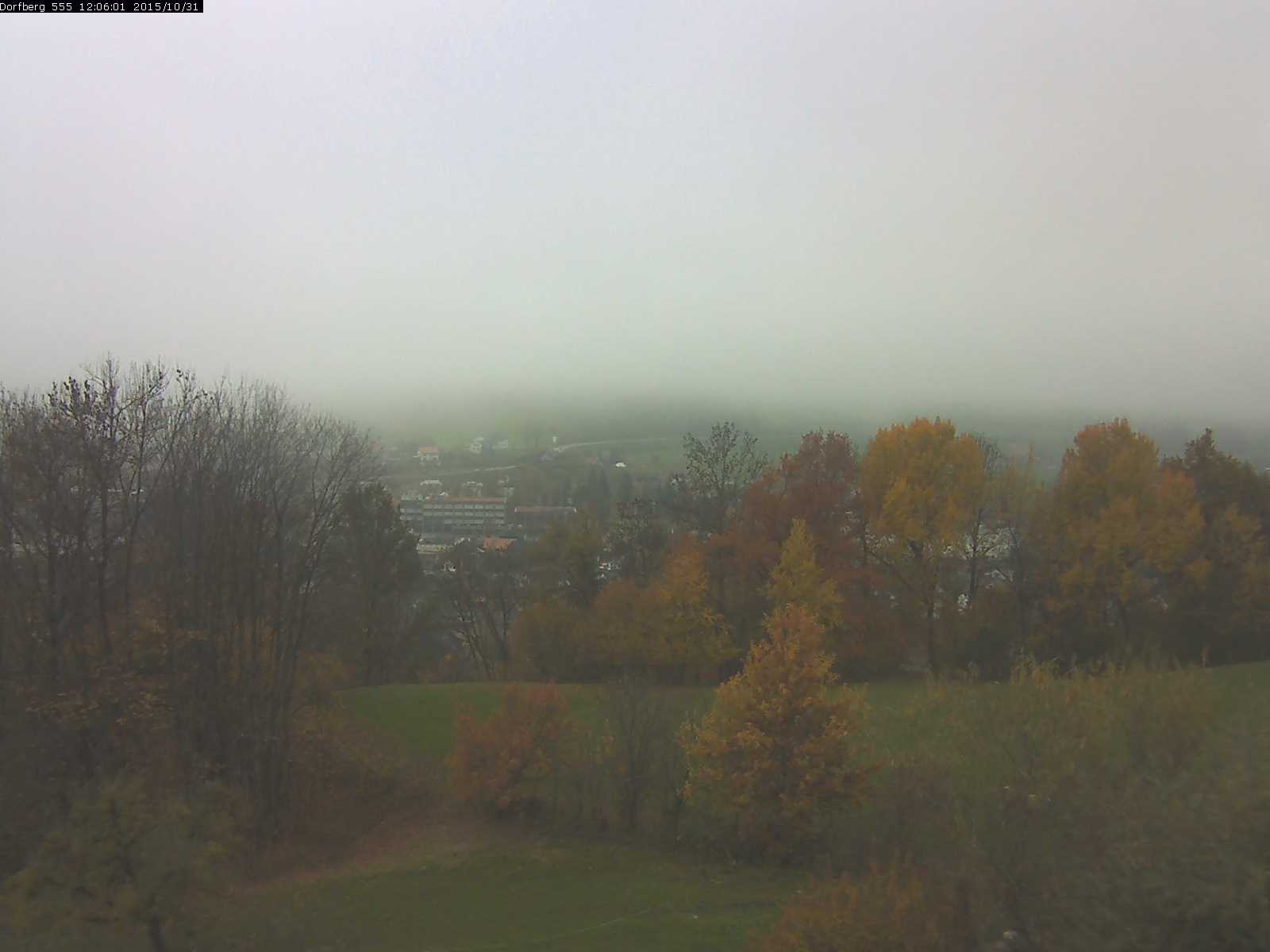 Webcam-Bild: Aussicht vom Dorfberg in Langnau 20151031-120601