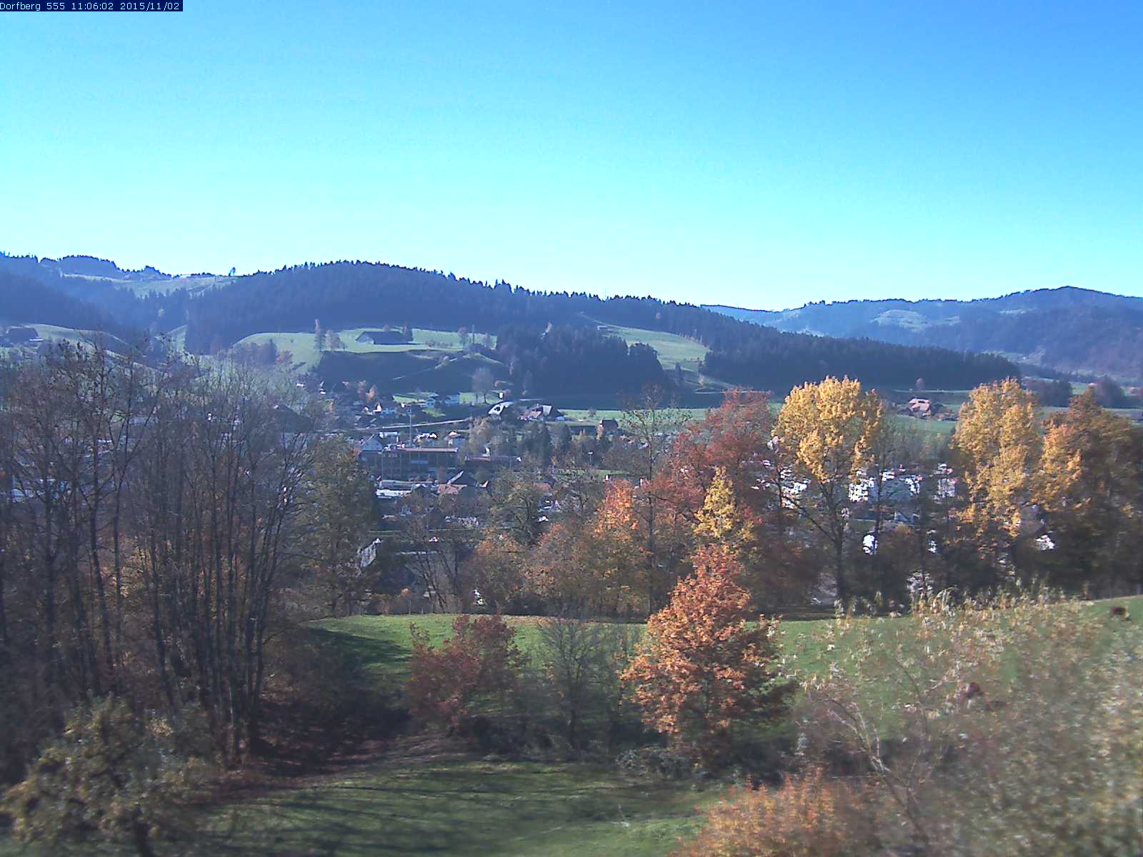 Webcam-Bild: Aussicht vom Dorfberg in Langnau 20151102-110601