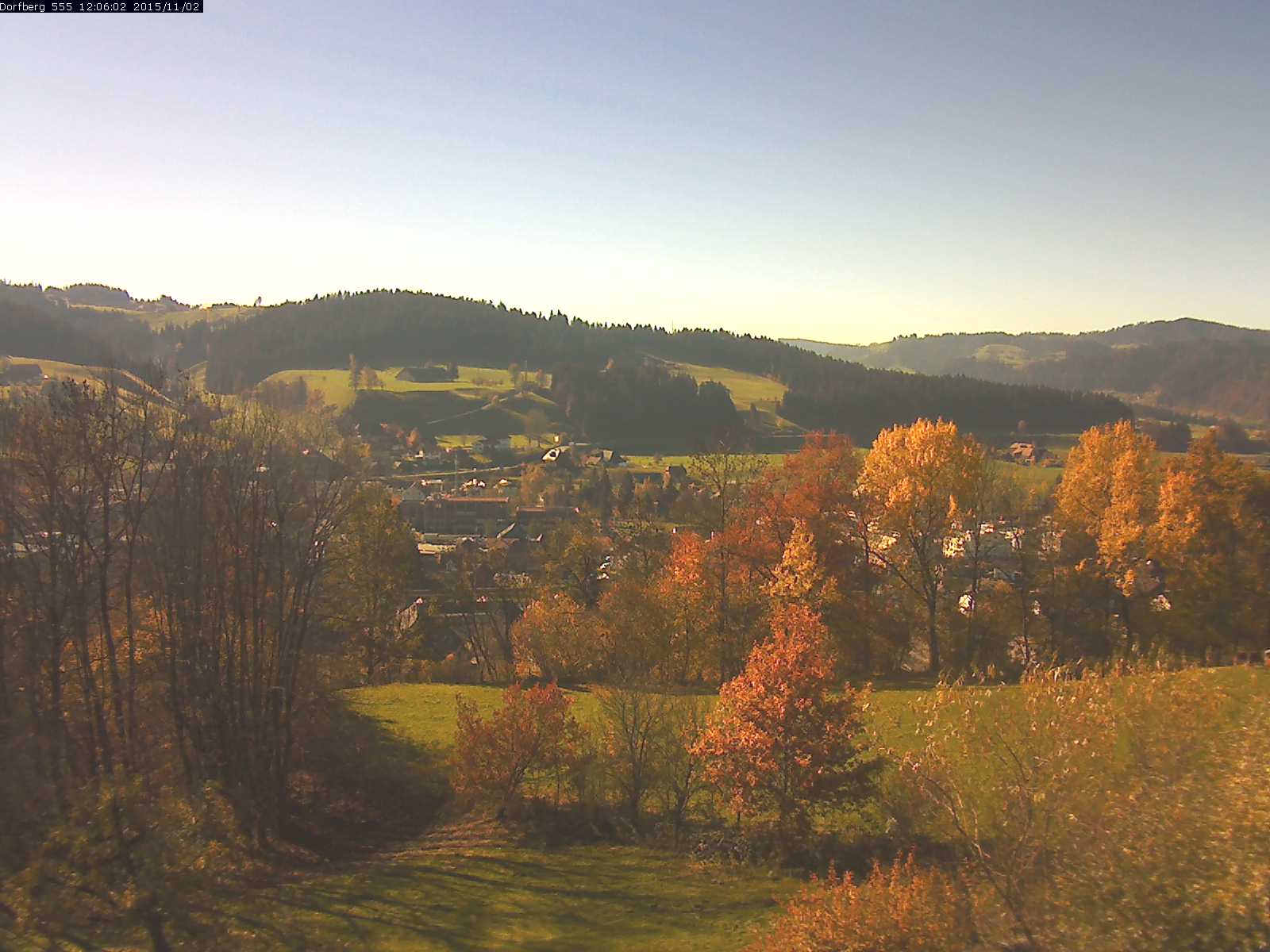 Webcam-Bild: Aussicht vom Dorfberg in Langnau 20151102-120601