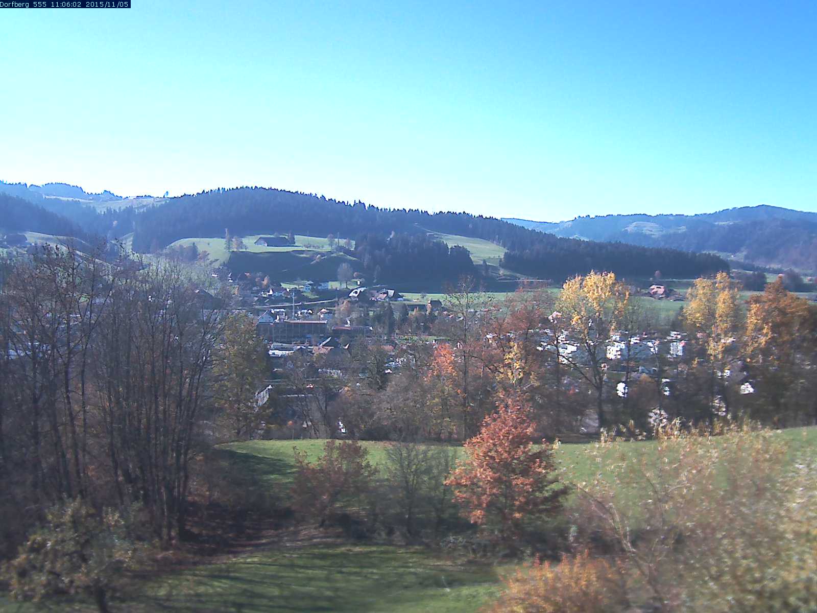 Webcam-Bild: Aussicht vom Dorfberg in Langnau 20151105-110601