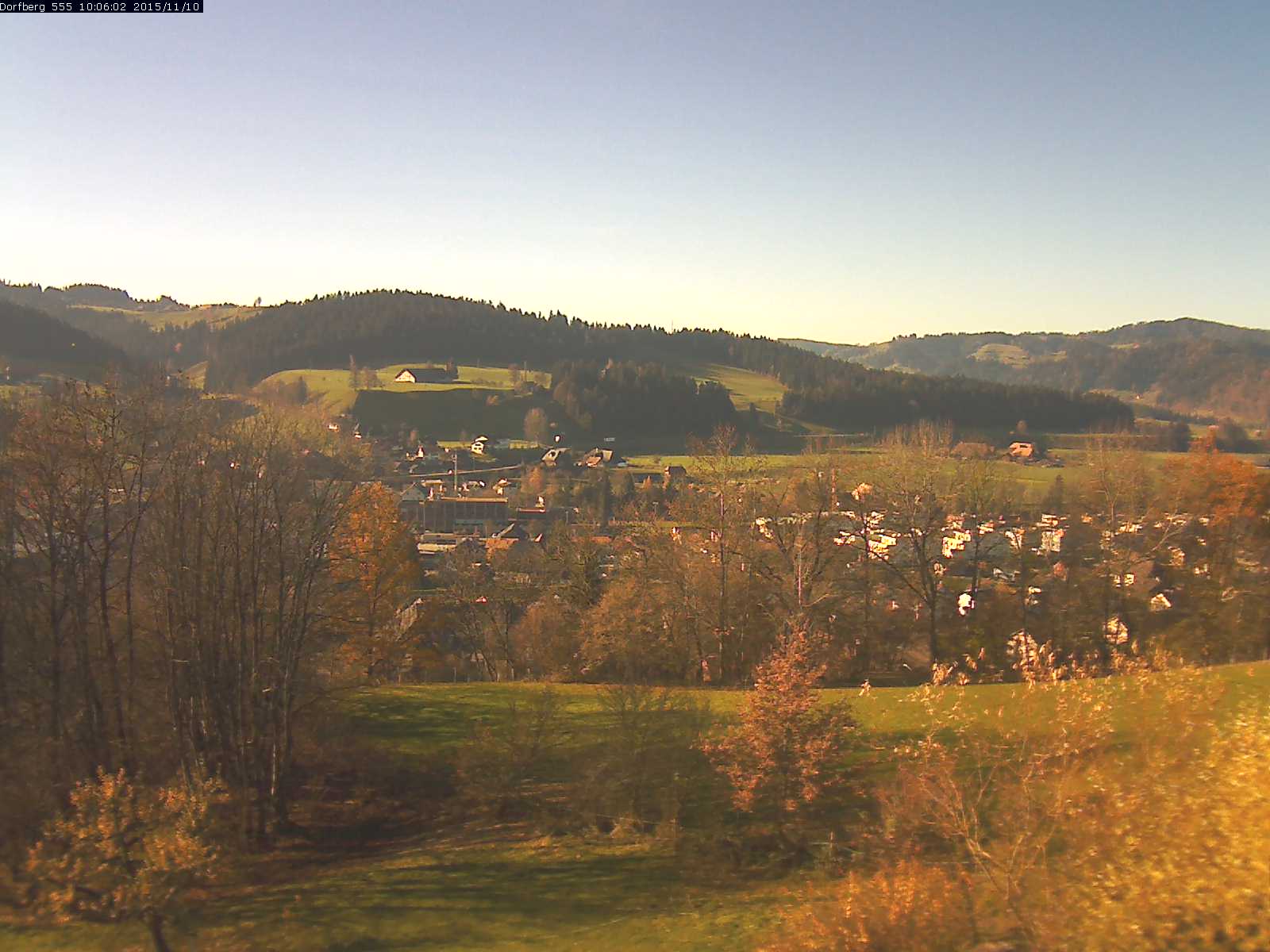 Webcam-Bild: Aussicht vom Dorfberg in Langnau 20151110-100601
