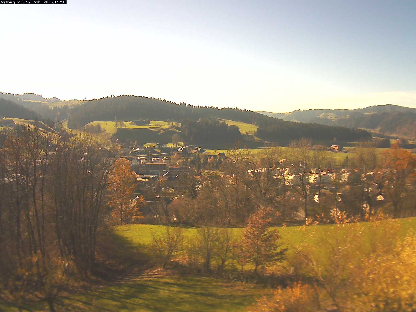 Webcam-Bild: Aussicht vom Dorfberg in Langnau 20151110-120601