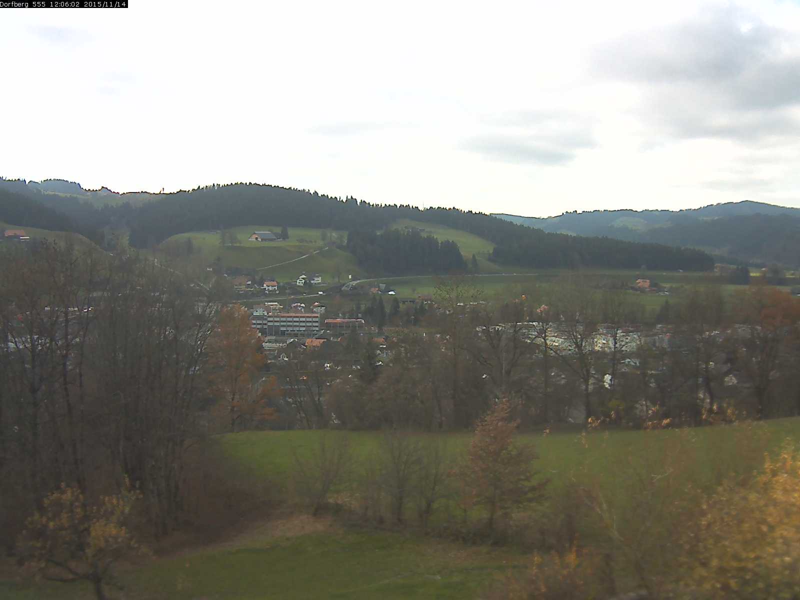 Webcam-Bild: Aussicht vom Dorfberg in Langnau 20151114-120601
