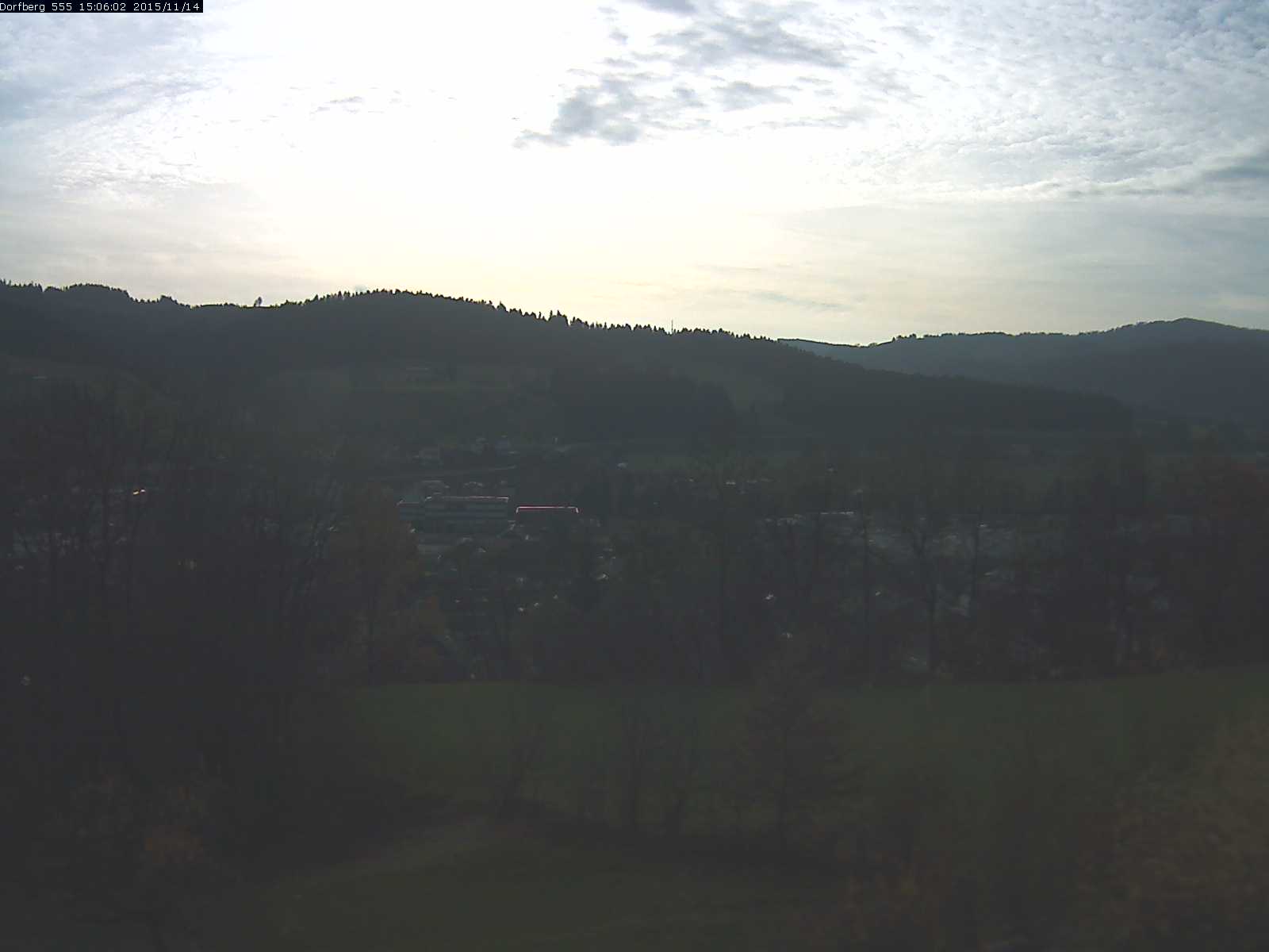 Webcam-Bild: Aussicht vom Dorfberg in Langnau 20151114-150601