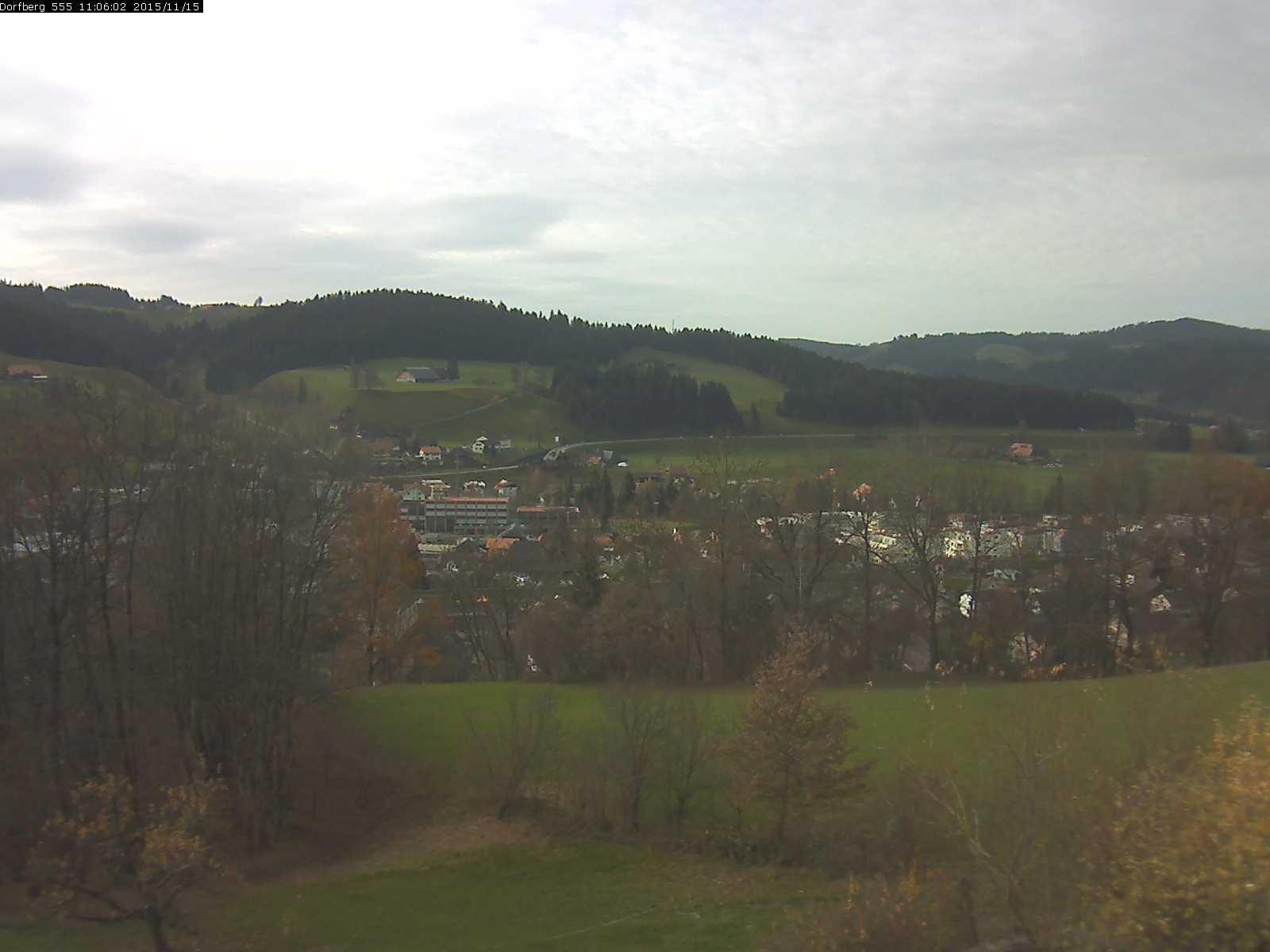 Webcam-Bild: Aussicht vom Dorfberg in Langnau 20151115-110601