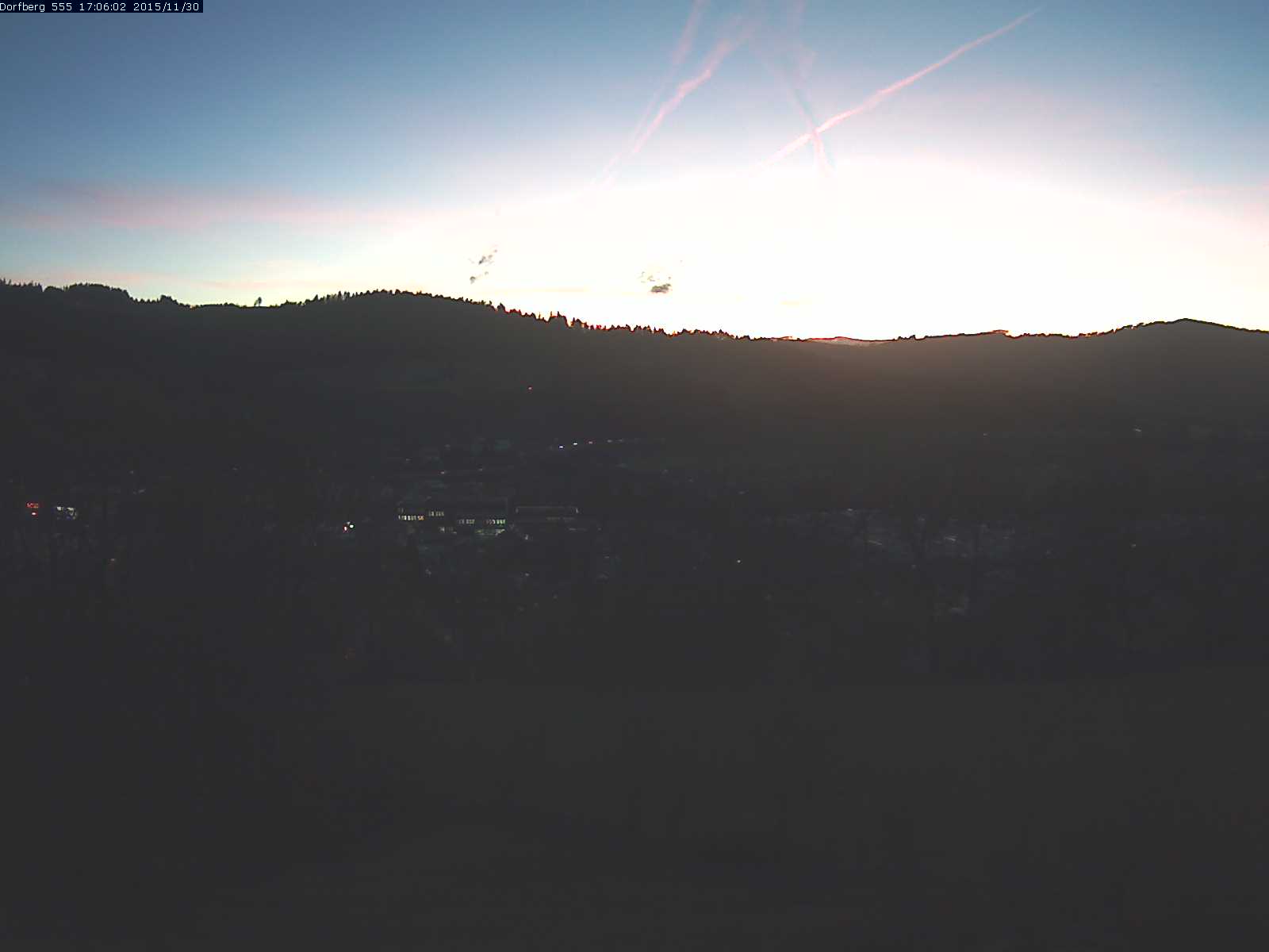 Webcam-Bild: Aussicht vom Dorfberg in Langnau 20151130-170601