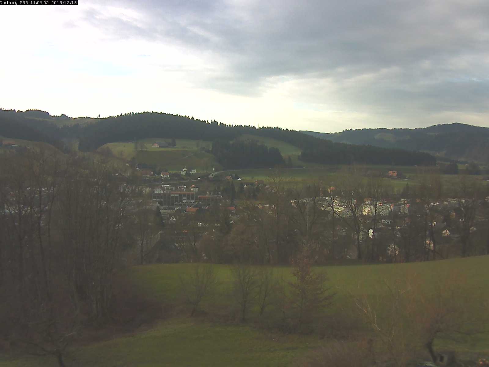 Webcam-Bild: Aussicht vom Dorfberg in Langnau 20151218-110601