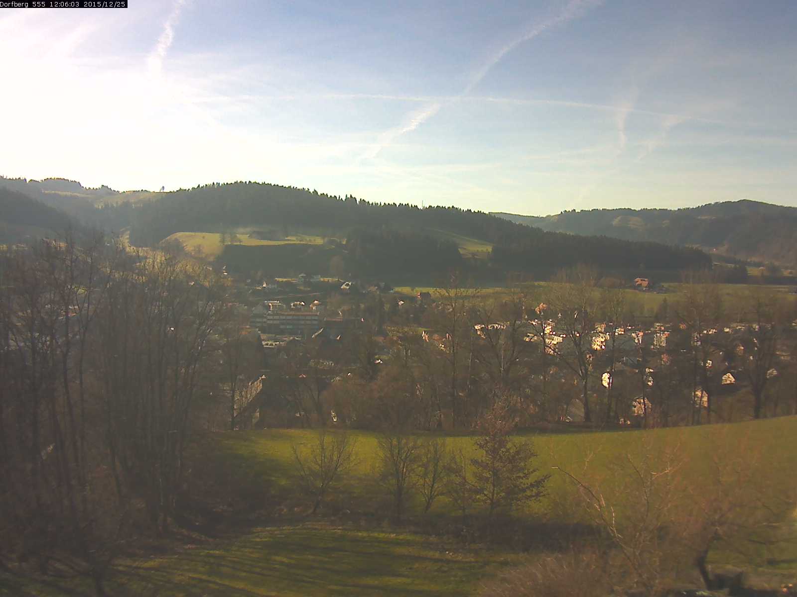 Webcam-Bild: Aussicht vom Dorfberg in Langnau 20151225-120602
