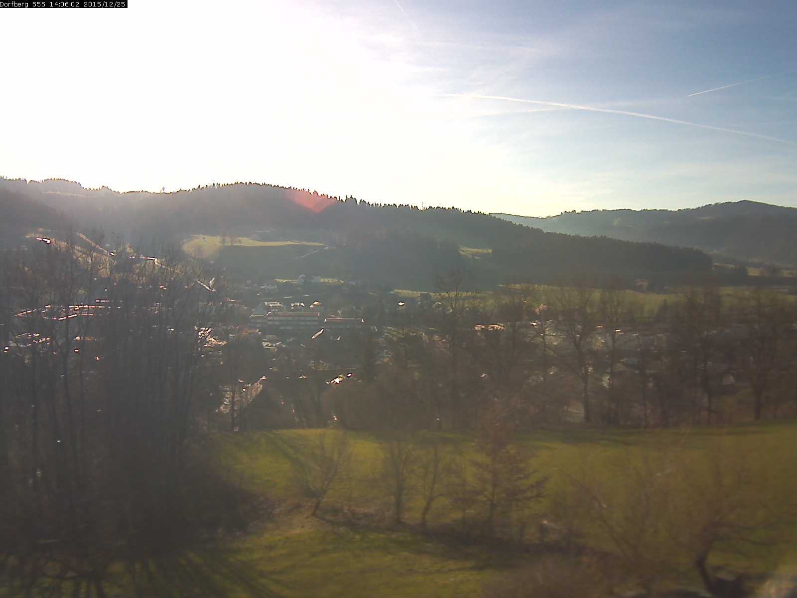 Webcam-Bild: Aussicht vom Dorfberg in Langnau 20151225-140601