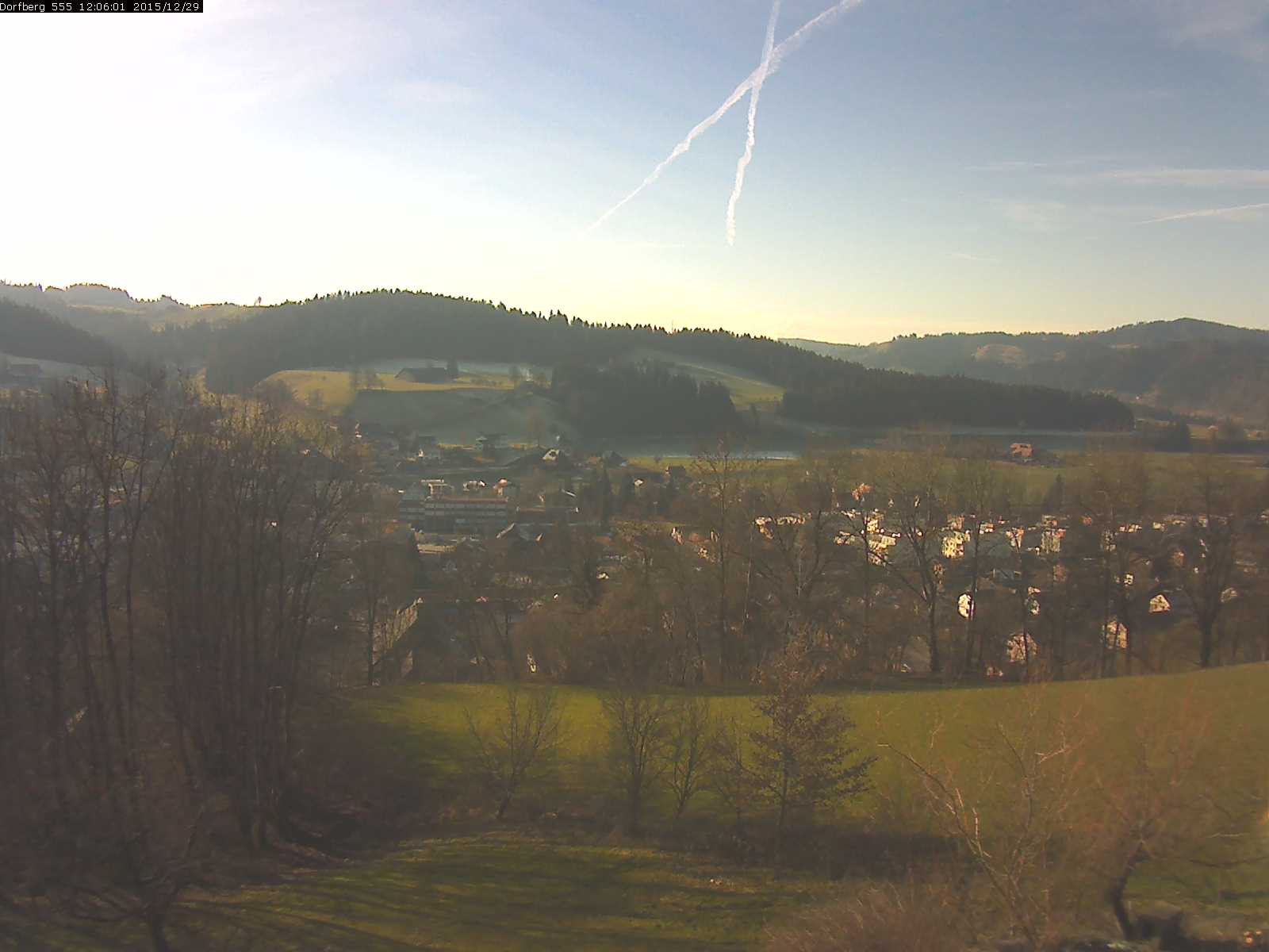 Webcam-Bild: Aussicht vom Dorfberg in Langnau 20151229-120601