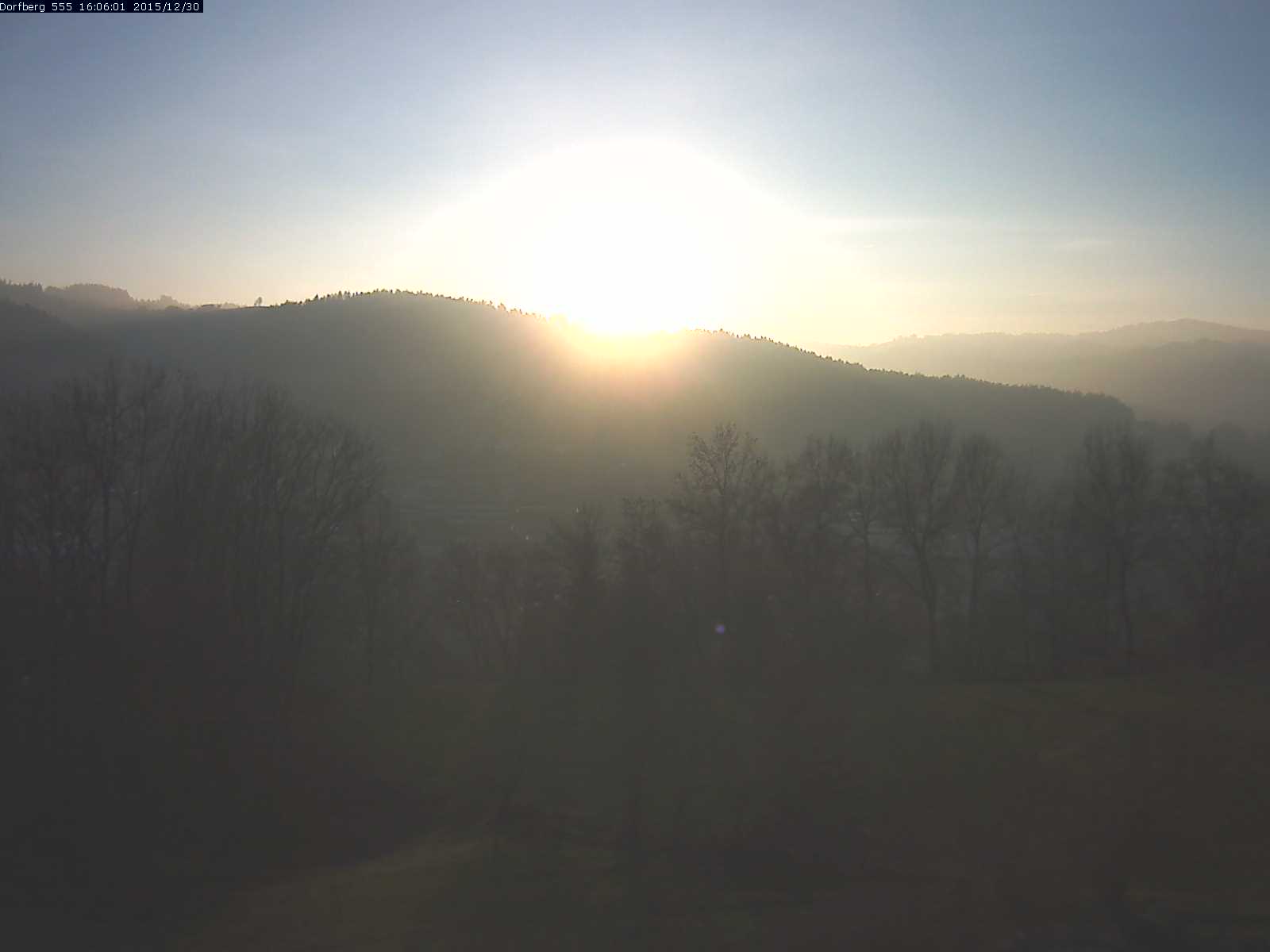Webcam-Bild: Aussicht vom Dorfberg in Langnau 20151230-160601