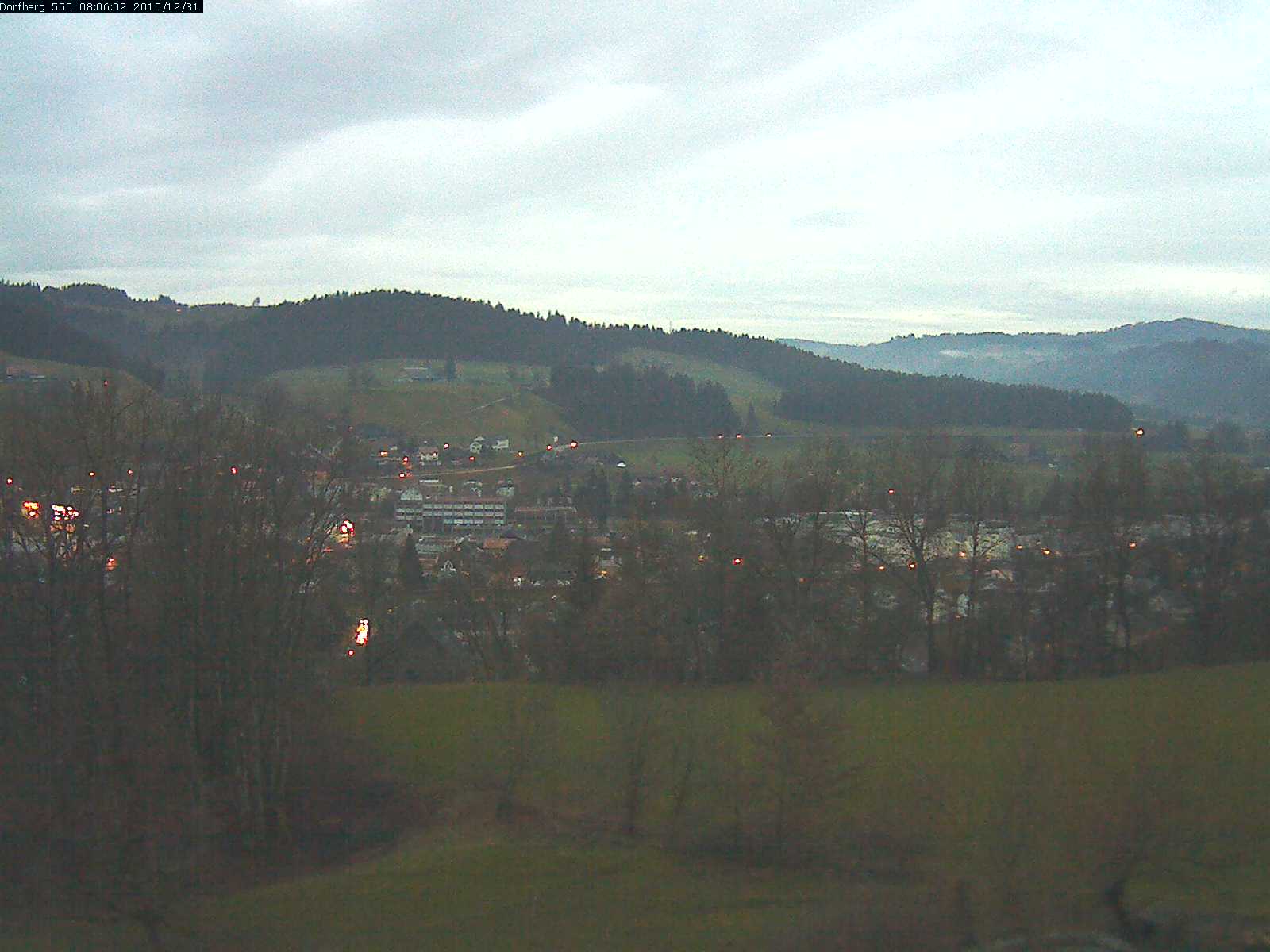 Webcam-Bild: Aussicht vom Dorfberg in Langnau 20151231-080601