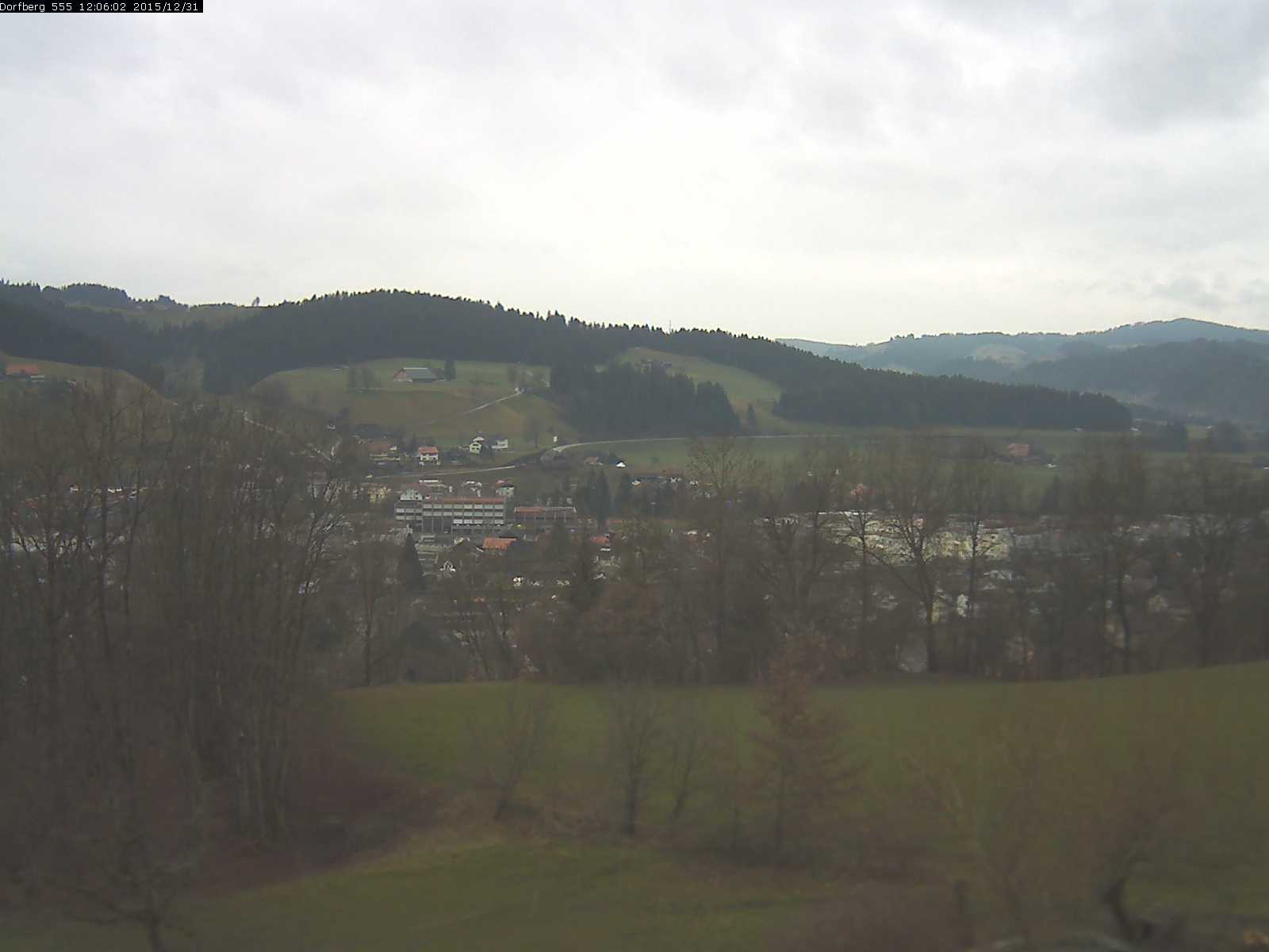 Webcam-Bild: Aussicht vom Dorfberg in Langnau 20151231-120602