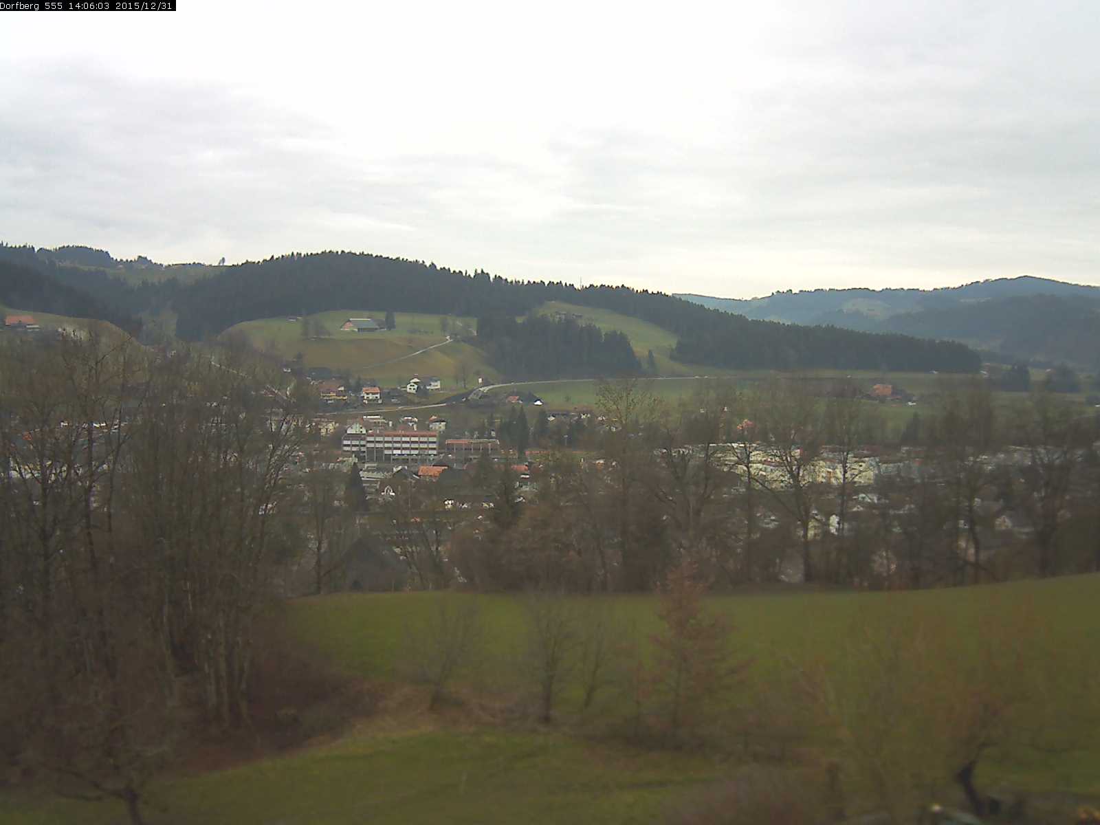Webcam-Bild: Aussicht vom Dorfberg in Langnau 20151231-140601