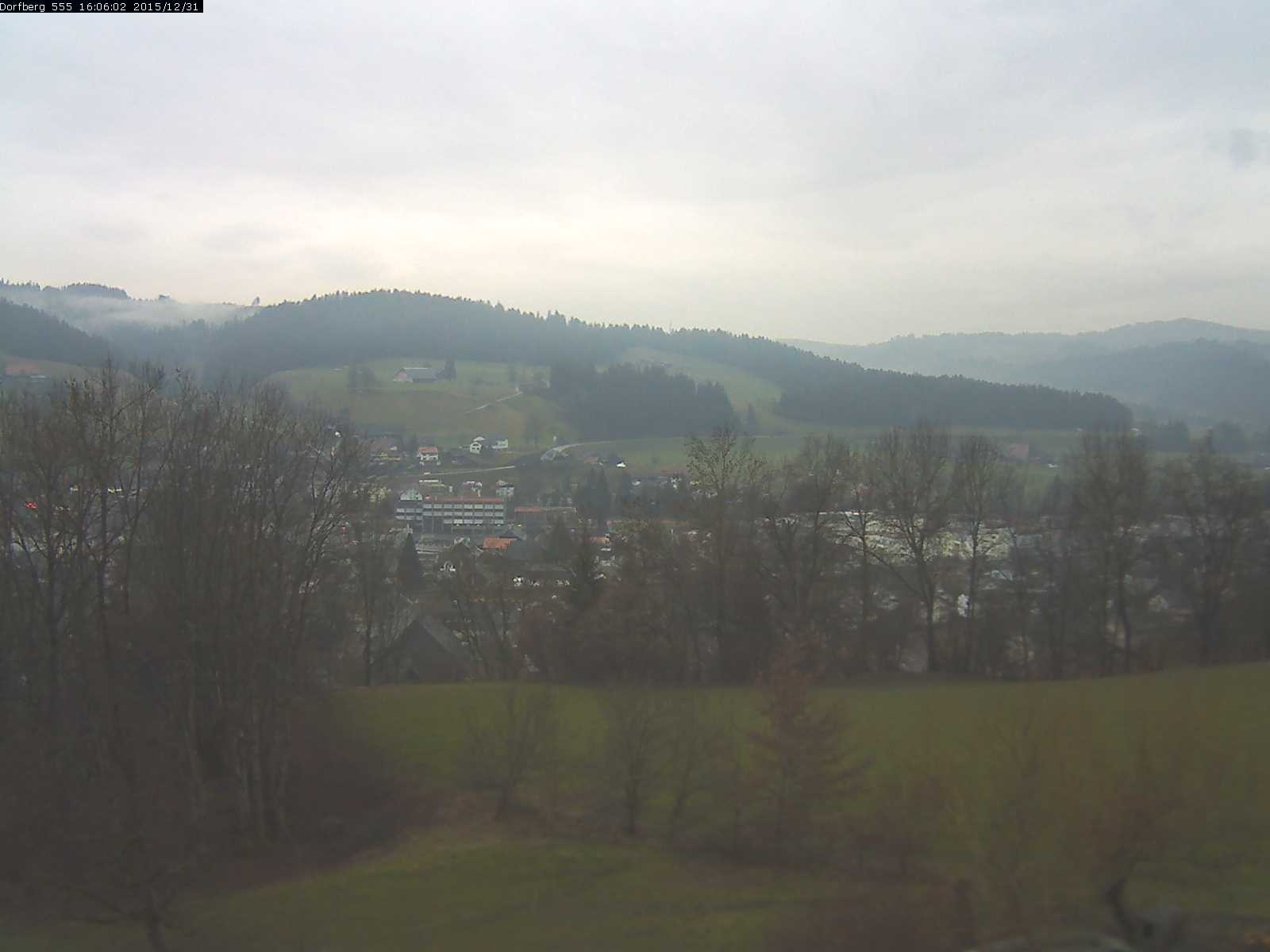 Webcam-Bild: Aussicht vom Dorfberg in Langnau 20151231-160601