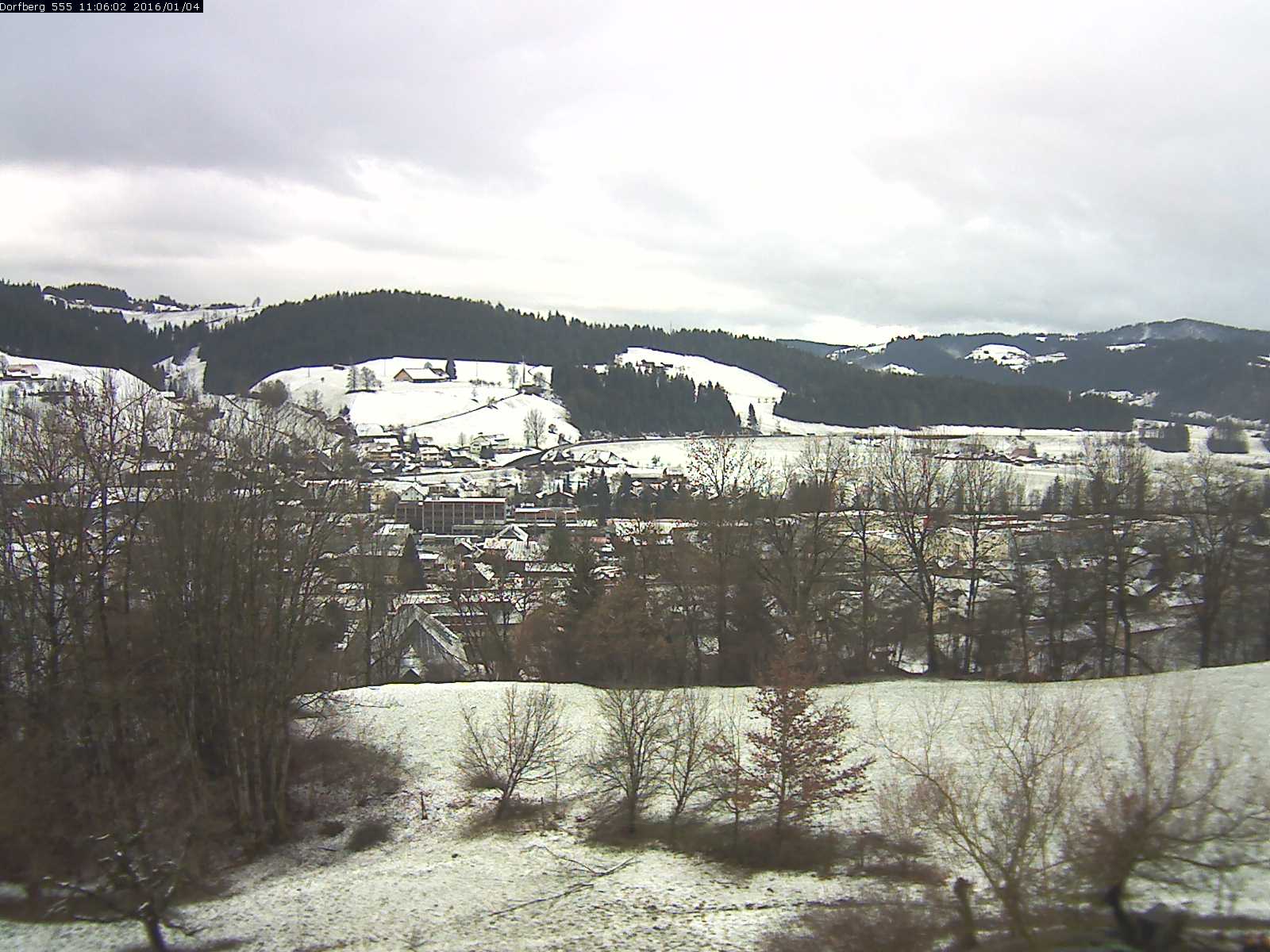 Webcam-Bild: Aussicht vom Dorfberg in Langnau 20160104-110601