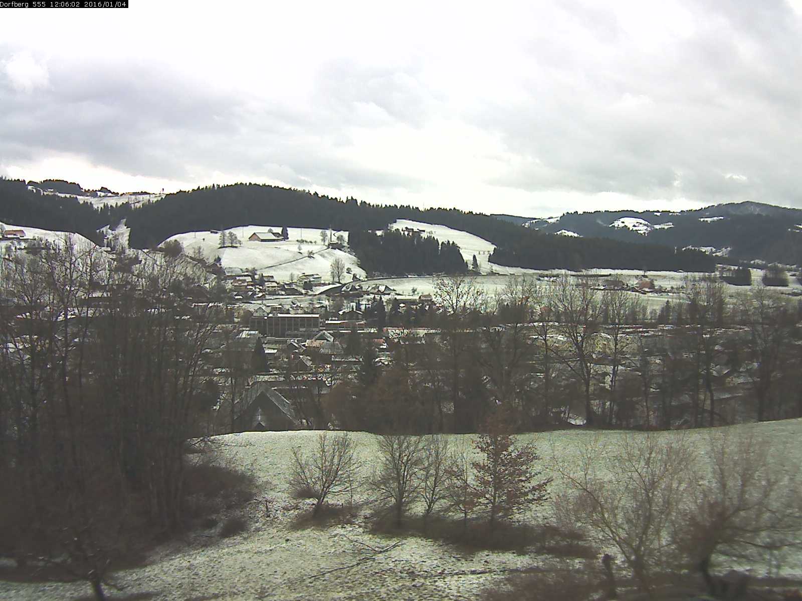 Webcam-Bild: Aussicht vom Dorfberg in Langnau 20160104-120602