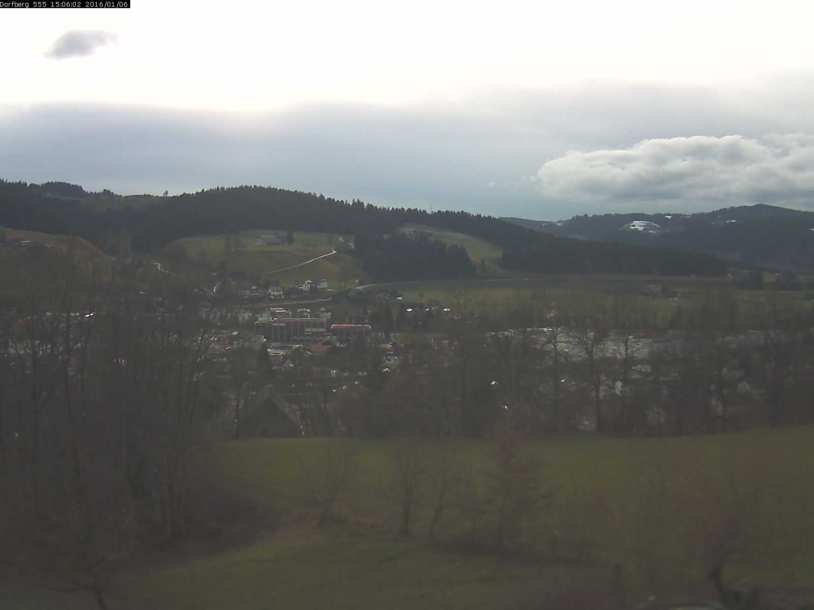 Webcam-Bild: Aussicht vom Dorfberg in Langnau 20160106-150601