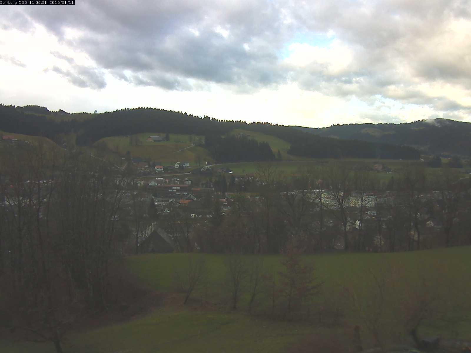 Webcam-Bild: Aussicht vom Dorfberg in Langnau 20160111-110601