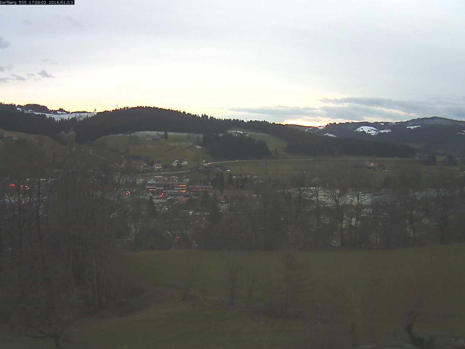 Webcam-Bild: Aussicht vom Dorfberg in Langnau 20160113-170601