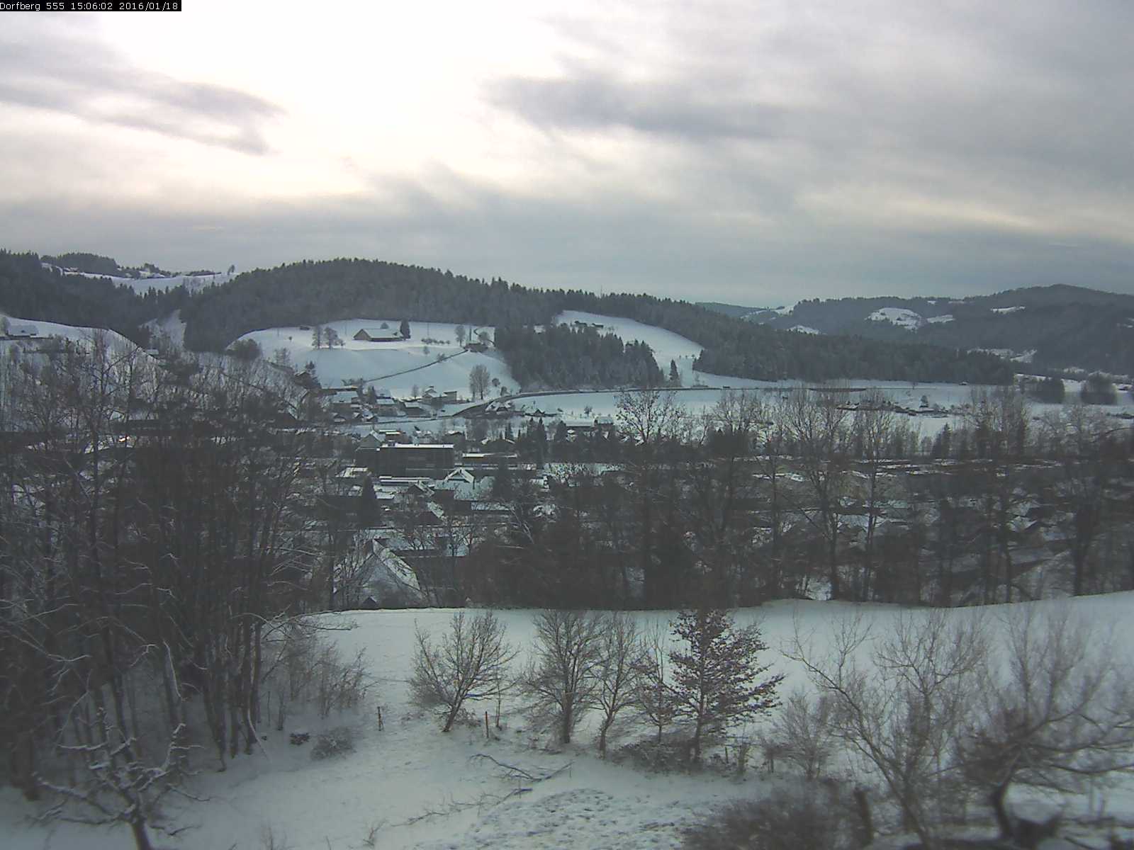 Webcam-Bild: Aussicht vom Dorfberg in Langnau 20160118-150601