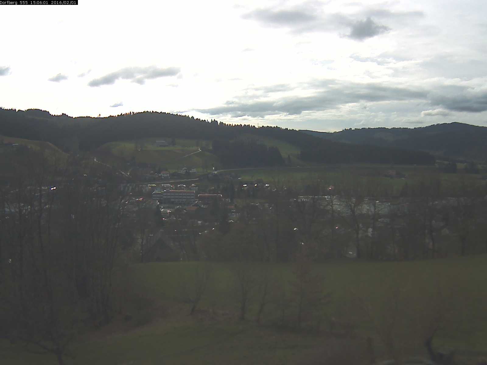 Webcam-Bild: Aussicht vom Dorfberg in Langnau 20160201-150601