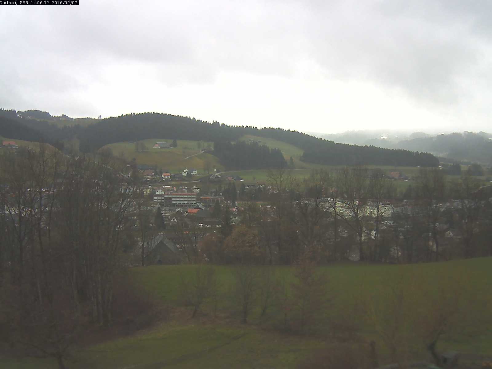 Webcam-Bild: Aussicht vom Dorfberg in Langnau 20160207-140601