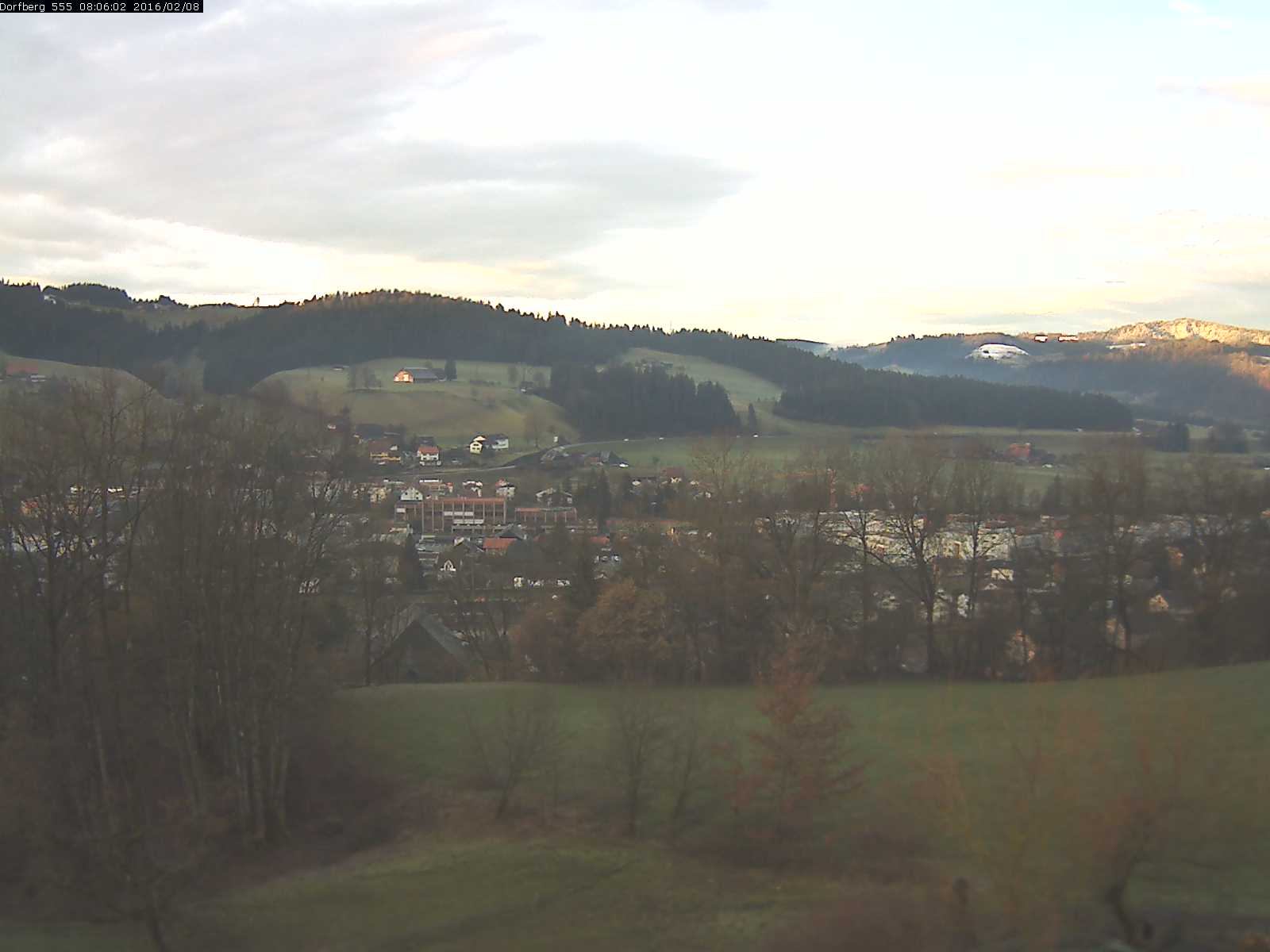 Webcam-Bild: Aussicht vom Dorfberg in Langnau 20160208-080601