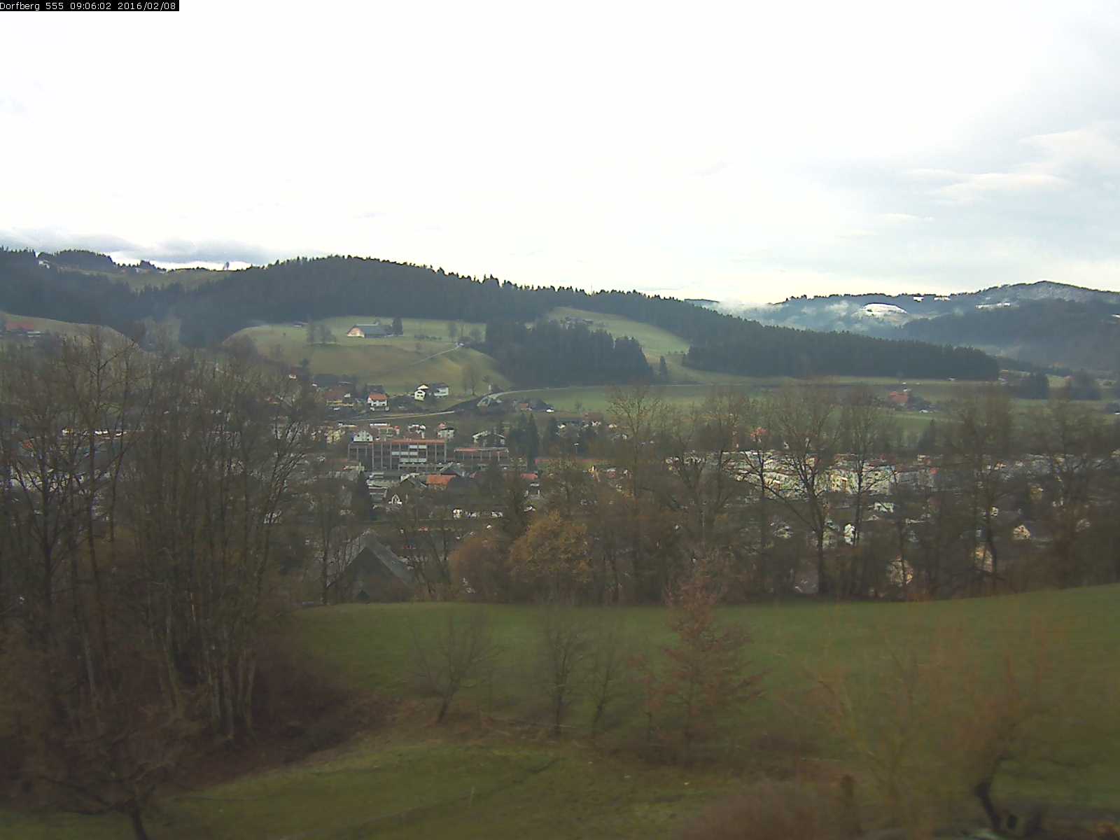 Webcam-Bild: Aussicht vom Dorfberg in Langnau 20160208-090601