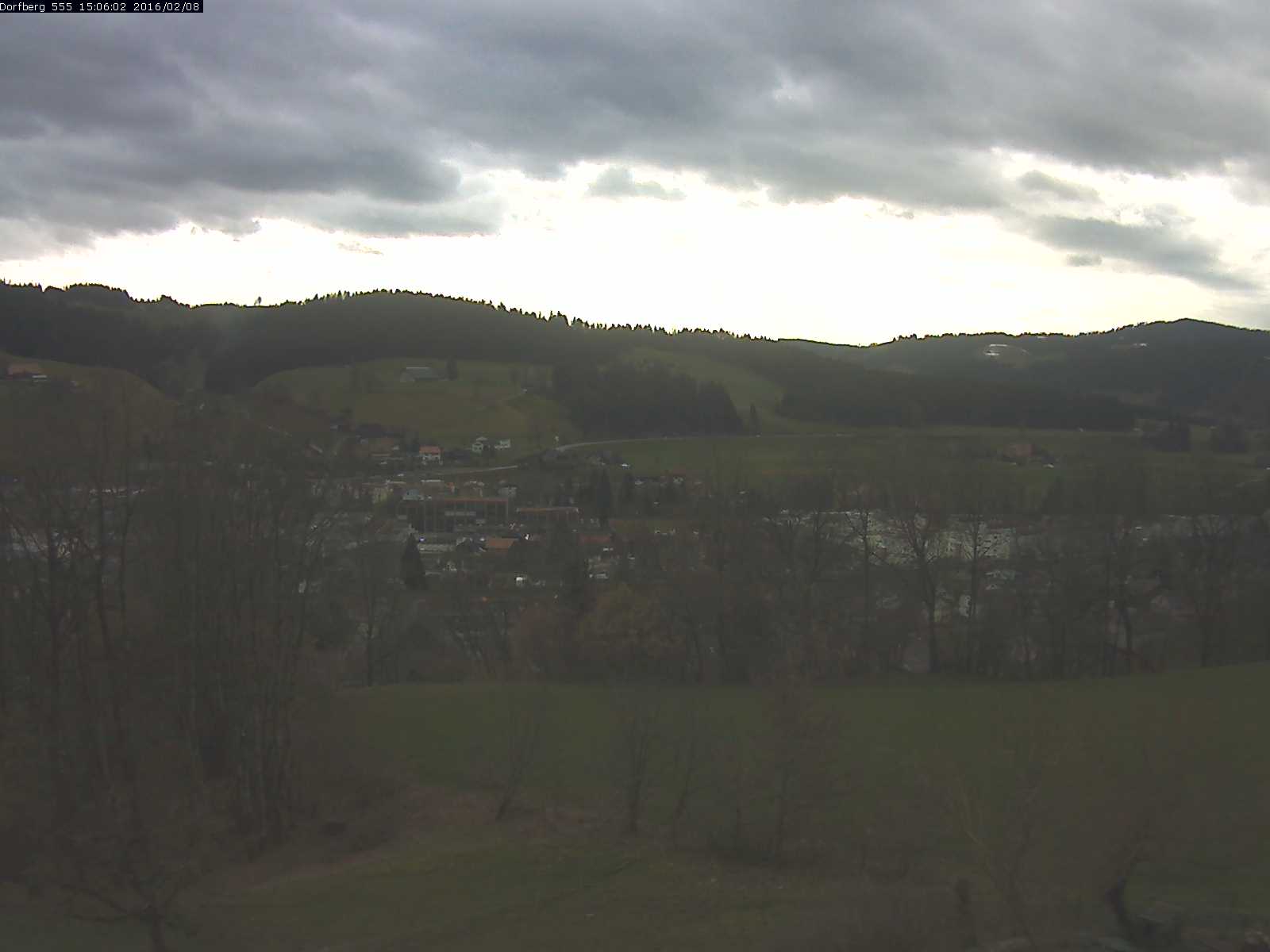 Webcam-Bild: Aussicht vom Dorfberg in Langnau 20160208-150601
