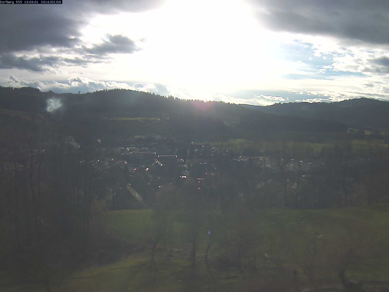 Webcam-Bild: Aussicht vom Dorfberg in Langnau 20160208-160601