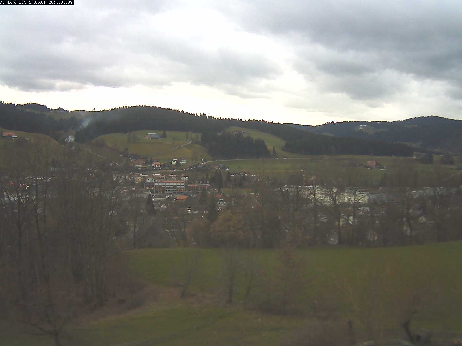 Webcam-Bild: Aussicht vom Dorfberg in Langnau 20160208-170601