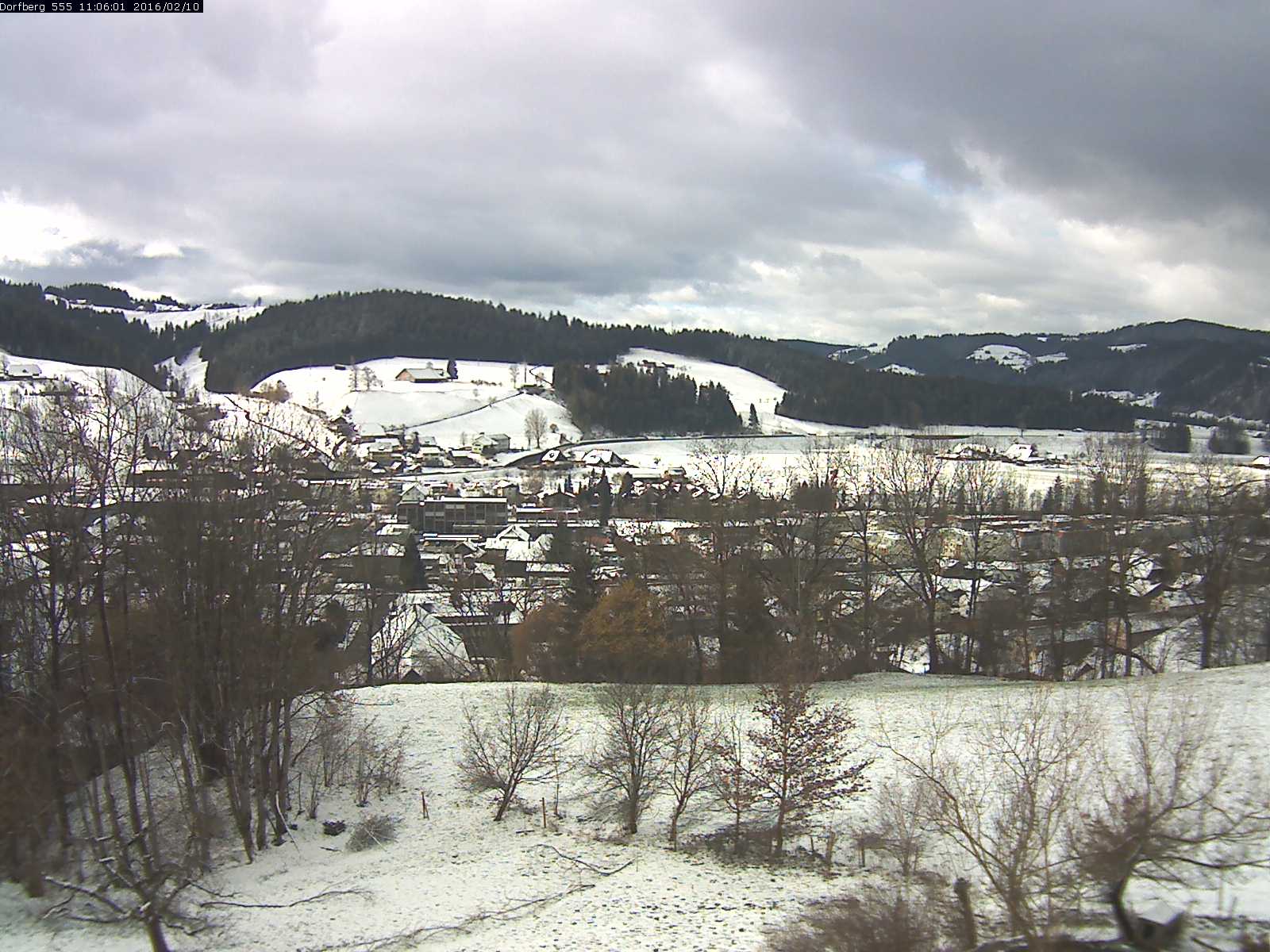 Webcam-Bild: Aussicht vom Dorfberg in Langnau 20160210-110601