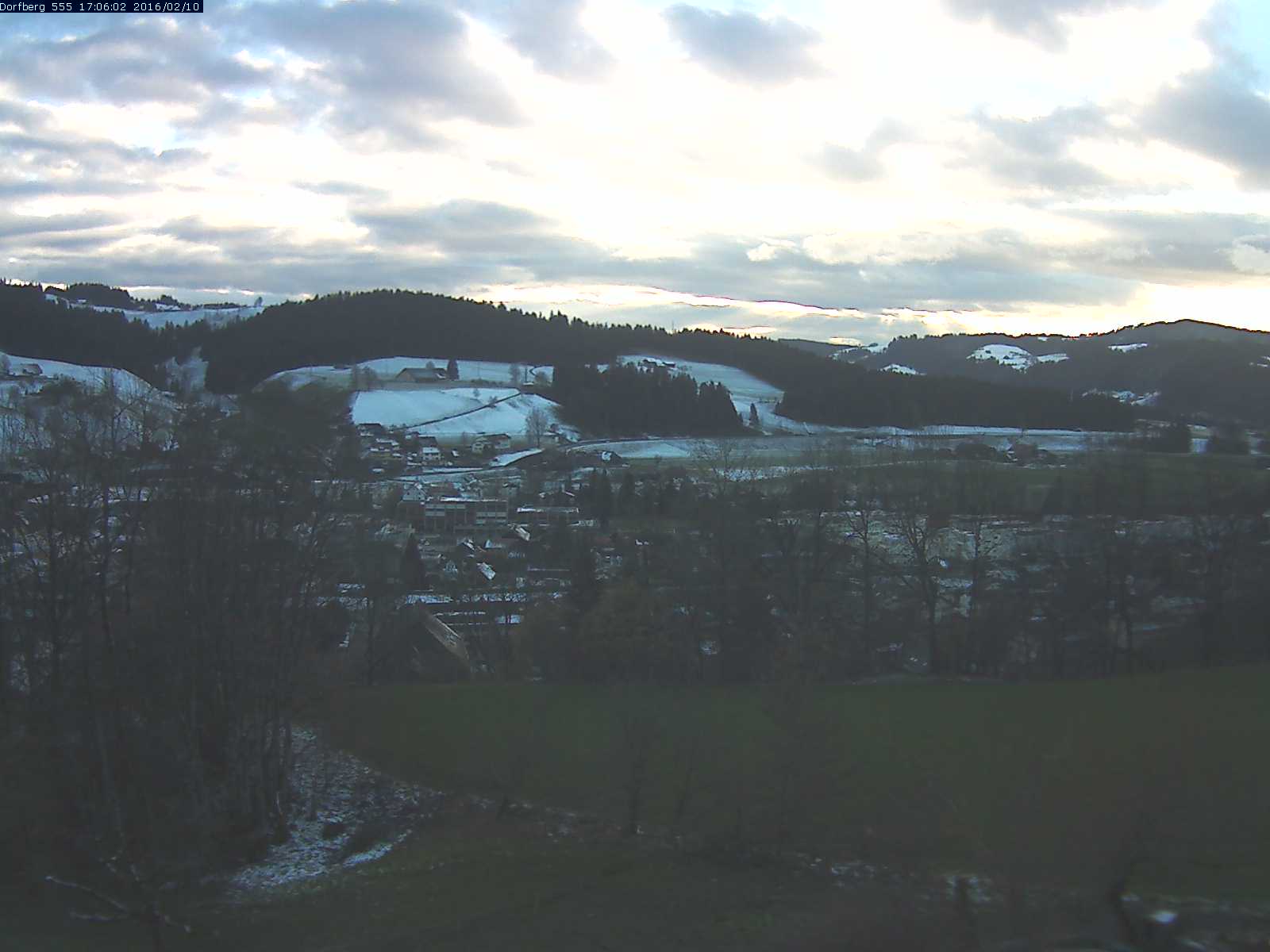 Webcam-Bild: Aussicht vom Dorfberg in Langnau 20160210-170601
