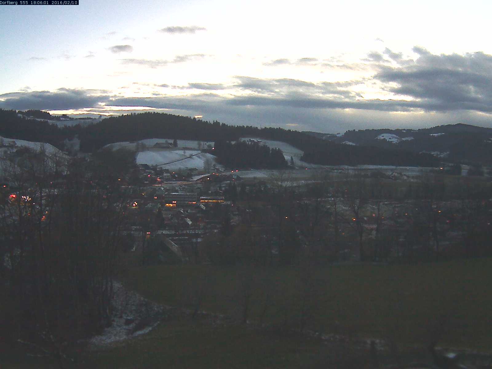 Webcam-Bild: Aussicht vom Dorfberg in Langnau 20160210-180601