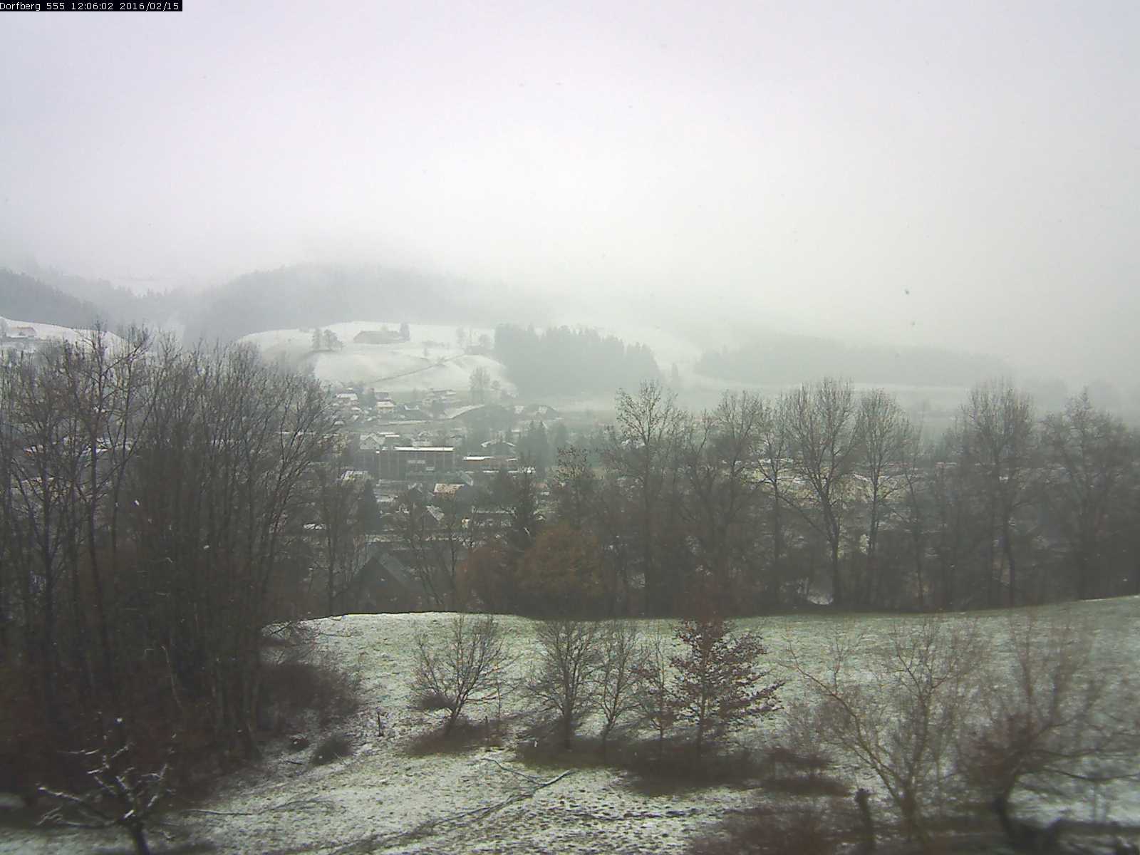 Webcam-Bild: Aussicht vom Dorfberg in Langnau 20160215-120601